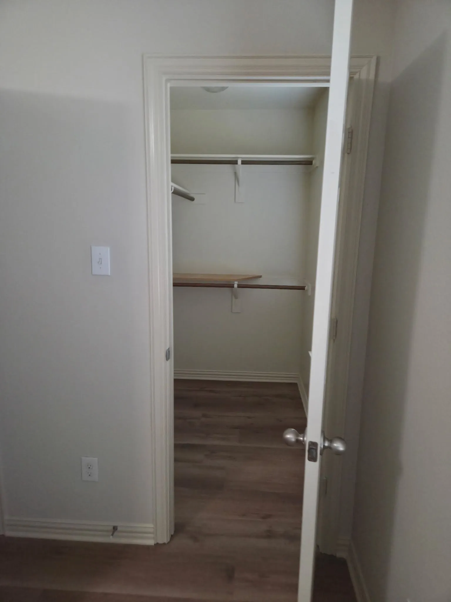 Townhouse For Rent in Tarrant County , 6820 Carrington Lane, Fort Worth, Texas 76137, 2 Bedroom, 3 Bathroom, 2 Garage spaces, 1,491 Sqft, built in 2013, mls#21371323, Real Estate Agent in Fort Worth, Homes For Rent in Tarrant county, Homes For Rent in Fort Worth, Realtor in Fort Worth Texas, Real Estate Brokerage Independent Realty Texas, Luminita Cordes Realtor