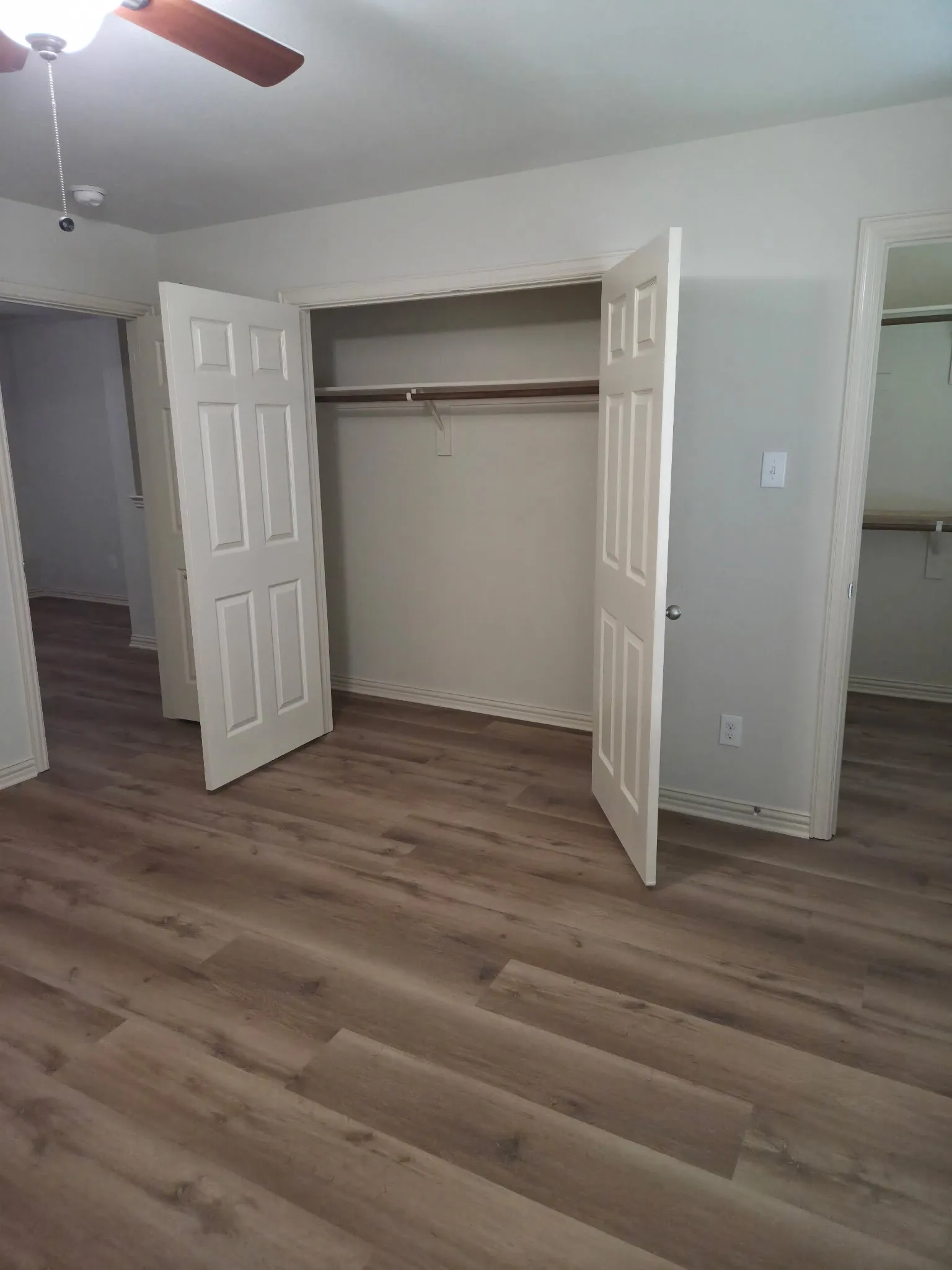 Townhouse For Rent in Tarrant County , 6820 Carrington Lane, Fort Worth, Texas 76137, 2 Bedroom, 3 Bathroom, 2 Garage spaces, 1,491 Sqft, built in 2013, mls#21371323, Real Estate Agent in Fort Worth, Homes For Rent in Tarrant county, Homes For Rent in Fort Worth, Realtor in Fort Worth Texas, Real Estate Brokerage Independent Realty Texas, Luminita Cordes Realtor