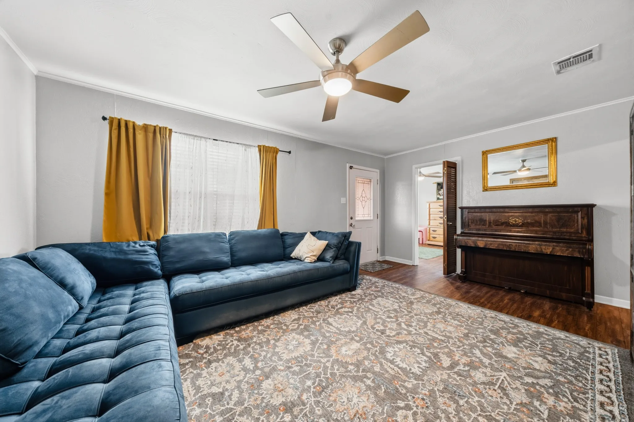 Single Family Residence For Sale in Mc Lennan County , 205 Rabbit Run, Woodway, Texas 76712, 3 Bedroom, 2 Bathroom, Garage spaces, 1,450 Sqft, built in 1955, mls#21371896, Real Estate Agent in Woodway, Homes For Sale in Mc Lennan county, Homes For Sale in Woodway, Realtor in Woodway Texas, Real Estate Brokerage Independent Realty Texas, Luminita Cordes Realtor