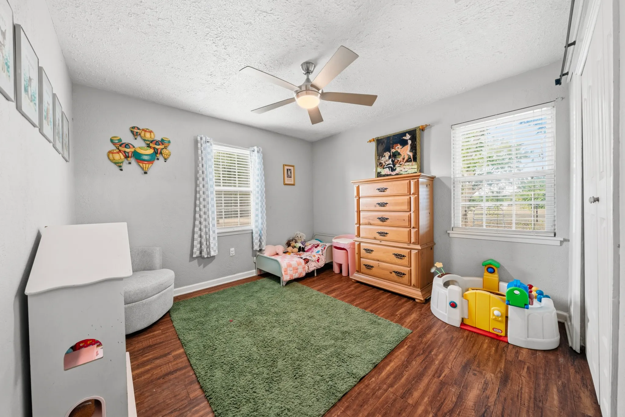 Single Family Residence For Sale in Mc Lennan County , 205 Rabbit Run, Woodway, Texas 76712, 3 Bedroom, 2 Bathroom, Garage spaces, 1,450 Sqft, built in 1955, mls#21371896, Real Estate Agent in Woodway, Homes For Sale in Mc Lennan county, Homes For Sale in Woodway, Realtor in Woodway Texas, Real Estate Brokerage Independent Realty Texas, Luminita Cordes Realtor