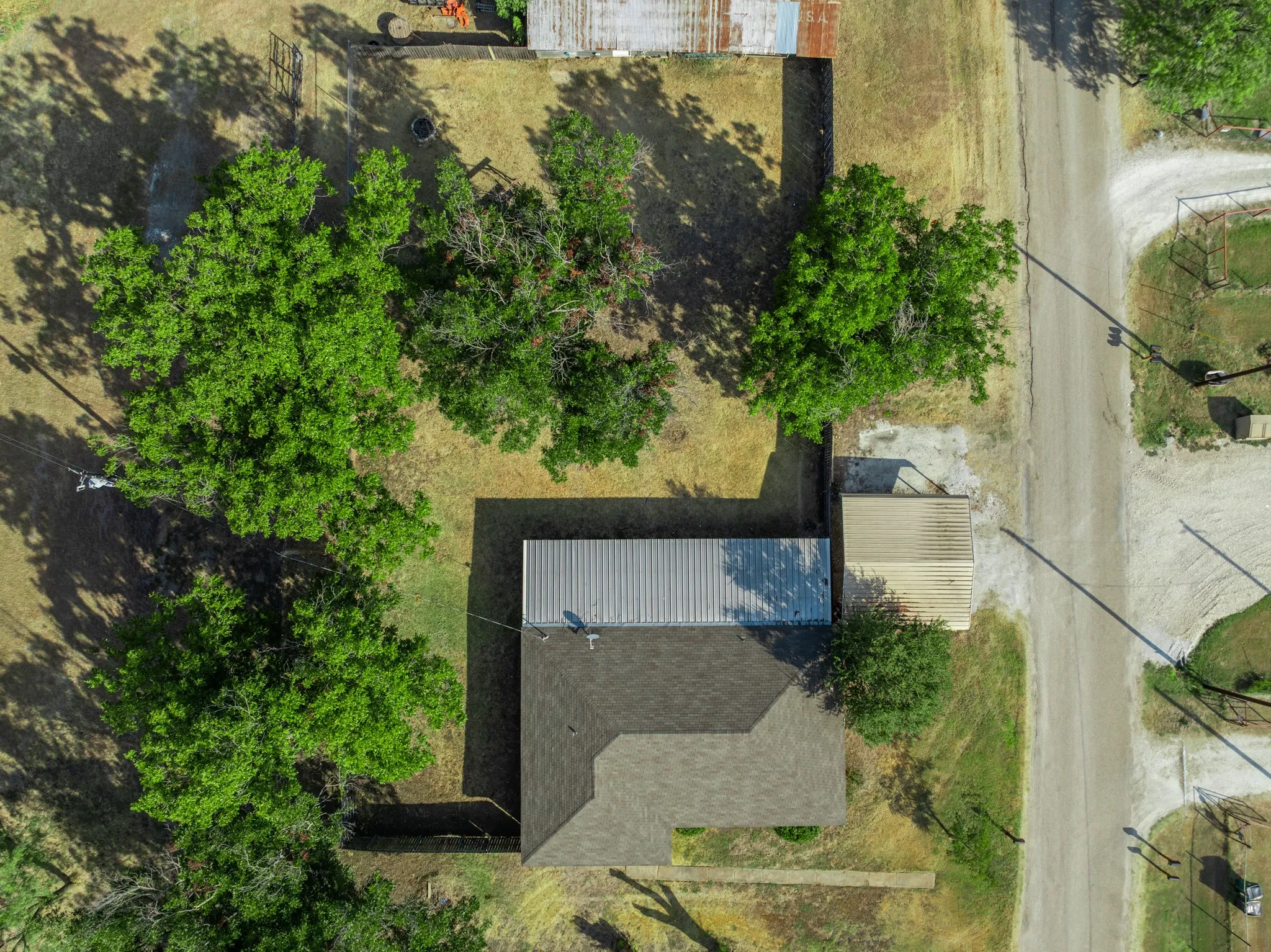 Single Family Residence For Sale in Mc Lennan County , 205 Rabbit Run, Woodway, Texas 76712, 3 Bedroom, 2 Bathroom, Garage spaces, 1,450 Sqft, built in 1955, mls#21371896, Real Estate Agent in Woodway, Homes For Sale in Mc Lennan county, Homes For Sale in Woodway, Realtor in Woodway Texas, Real Estate Brokerage Independent Realty Texas, Luminita Cordes Realtor