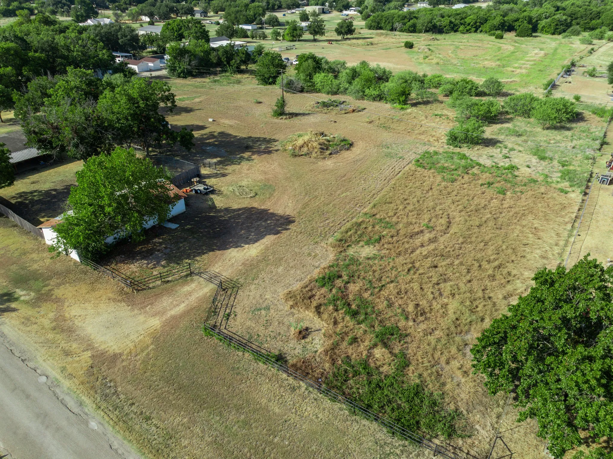 Single Family Residence For Sale in Mc Lennan County , 205 Rabbit Run, Woodway, Texas 76712, 3 Bedroom, 2 Bathroom, Garage spaces, 1,450 Sqft, built in 1955, mls#21371896, Real Estate Agent in Woodway, Homes For Sale in Mc Lennan county, Homes For Sale in Woodway, Realtor in Woodway Texas, Real Estate Brokerage Independent Realty Texas, Luminita Cordes Realtor