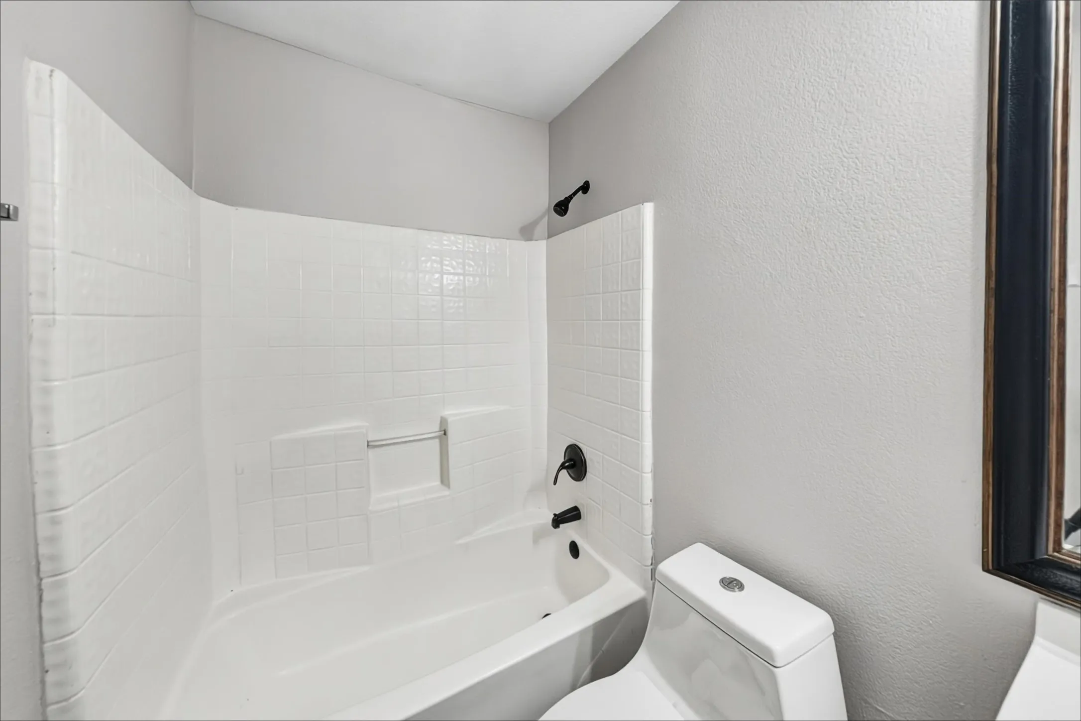 Single Family Residence For Sale in Dallas County , 128 Annette Street, Lancaster, Texas 75146, 4 Bedroom, 2 Bathroom, 2 Garage spaces, 2,330 Sqft, built in 2001, mls#21371542, Real Estate Agent in Lancaster, Homes For Sale in Dallas county, Homes For Sale in Lancaster, Realtor in Lancaster Texas, Real Estate Brokerage Independent Realty Texas, Luminita Cordes Realtor