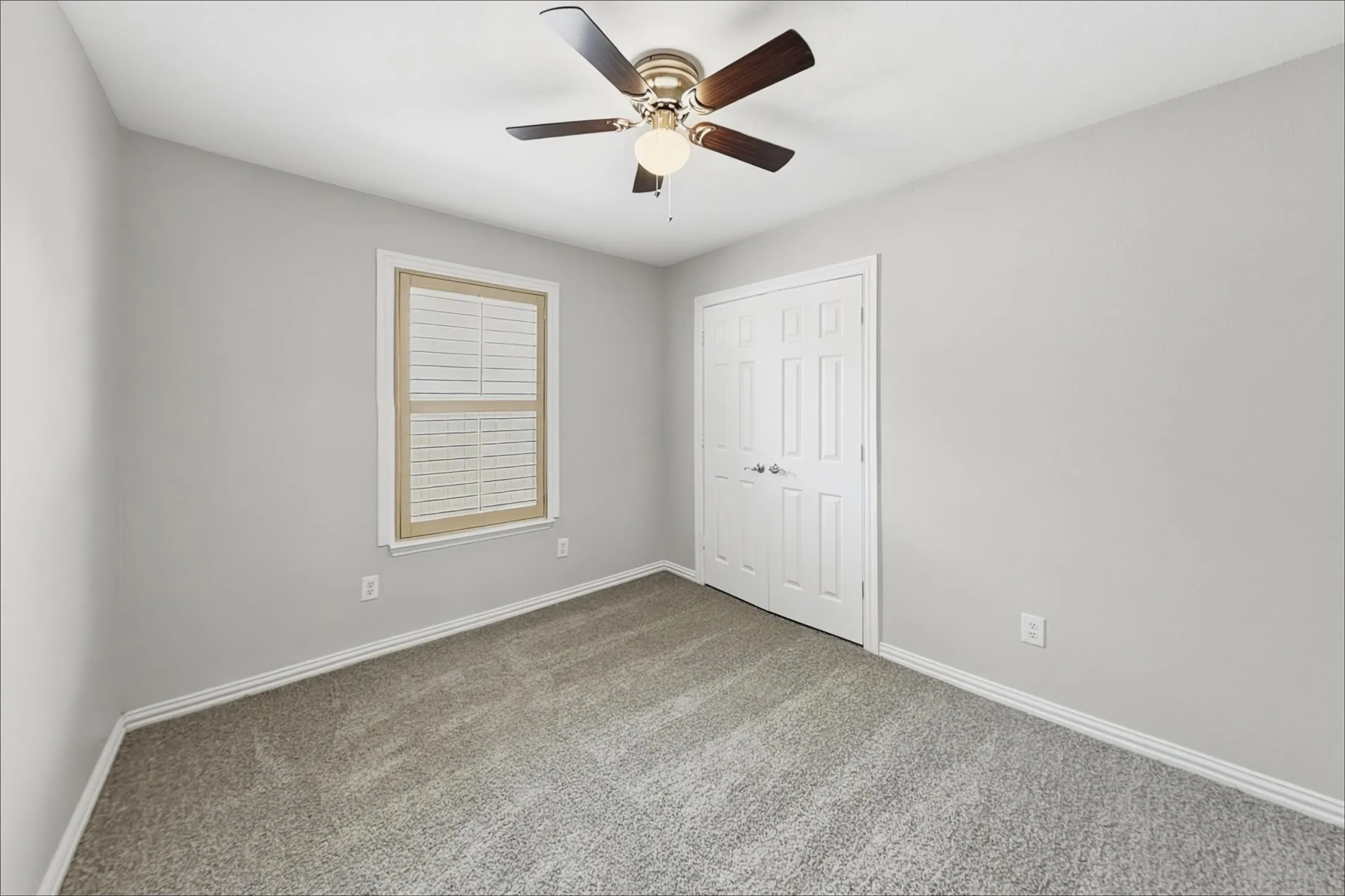 Single Family Residence For Sale in Dallas County , 128 Annette Street, Lancaster, Texas 75146, 4 Bedroom, 2 Bathroom, 2 Garage spaces, 2,330 Sqft, built in 2001, mls#21371542, Real Estate Agent in Lancaster, Homes For Sale in Dallas county, Homes For Sale in Lancaster, Realtor in Lancaster Texas, Real Estate Brokerage Independent Realty Texas, Luminita Cordes Realtor