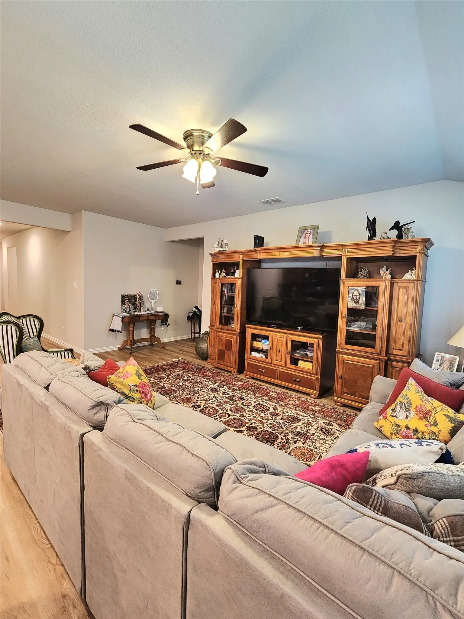 Single Family Residence For Sale in Kaufman County , 2126 Clarion Drive, Forney, Texas 75126, 4 Bedroom, 3 Bathroom, 2 Garage spaces, 2,224 Sqft, built in 2019, mls#21369023, Real Estate Agent in Forney, Homes For Sale in Kaufman county, Homes For Sale in Forney, Realtor in Forney Texas, Real Estate Brokerage Independent Realty Texas, Luminita Cordes Realtor