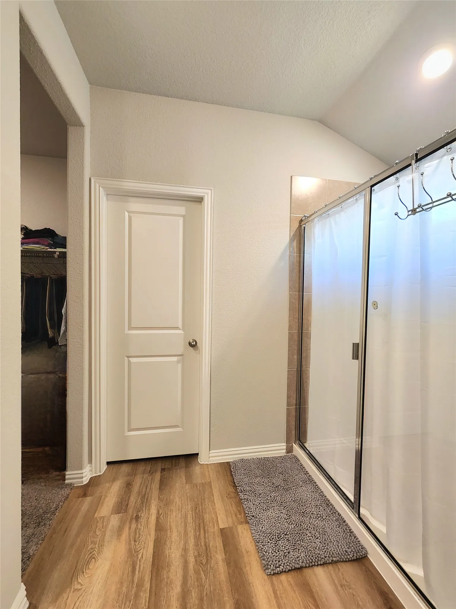 Single Family Residence For Sale in Kaufman County , 2126 Clarion Drive, Forney, Texas 75126, 4 Bedroom, 3 Bathroom, 2 Garage spaces, 2,224 Sqft, built in 2019, mls#21369023, Real Estate Agent in Forney, Homes For Sale in Kaufman county, Homes For Sale in Forney, Realtor in Forney Texas, Real Estate Brokerage Independent Realty Texas, Luminita Cordes Realtor