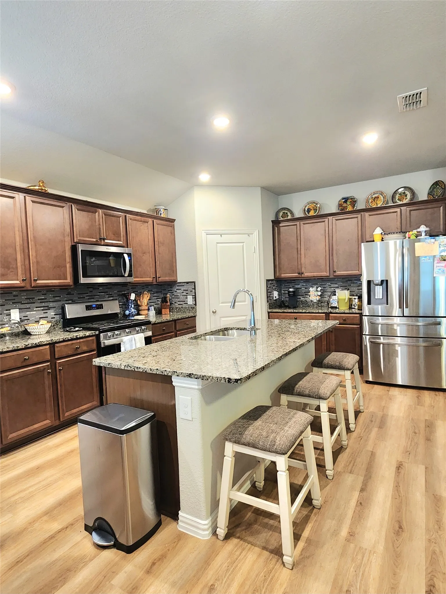 Single Family Residence For Sale in Kaufman County , 2126 Clarion Drive, Forney, Texas 75126, 4 Bedroom, 3 Bathroom, 2 Garage spaces, 2,224 Sqft, built in 2019, mls#21369023, Real Estate Agent in Forney, Homes For Sale in Kaufman county, Homes For Sale in Forney, Realtor in Forney Texas, Real Estate Brokerage Independent Realty Texas, Luminita Cordes Realtor