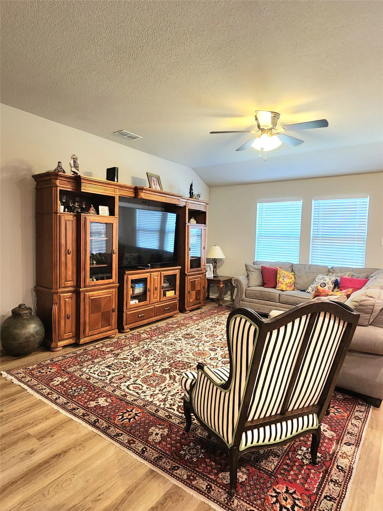 Single Family Residence For Sale in Kaufman County , 2126 Clarion Drive, Forney, Texas 75126, 4 Bedroom, 3 Bathroom, 2 Garage spaces, 2,224 Sqft, built in 2019, mls#21369023, Real Estate Agent in Forney, Homes For Sale in Kaufman county, Homes For Sale in Forney, Realtor in Forney Texas, Real Estate Brokerage Independent Realty Texas, Luminita Cordes Realtor