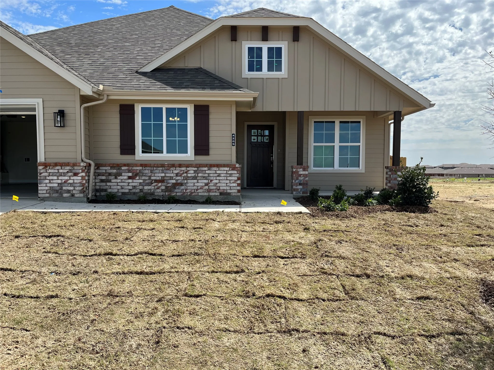 Single Family Residence For Rent in Denton County , 4205 Baccarat Lane, Sanger, Texas 76266, 3 Bedroom, 2 Bathroom, 2 Garage spaces, 1,801 Sqft, built in 2023, mls#21371481, Real Estate Agent in Sanger, Homes For Rent in Denton county, Homes For Rent in Sanger, Realtor in Sanger Texas, Real Estate Brokerage Independent Realty Texas, Luminita Cordes Realtor