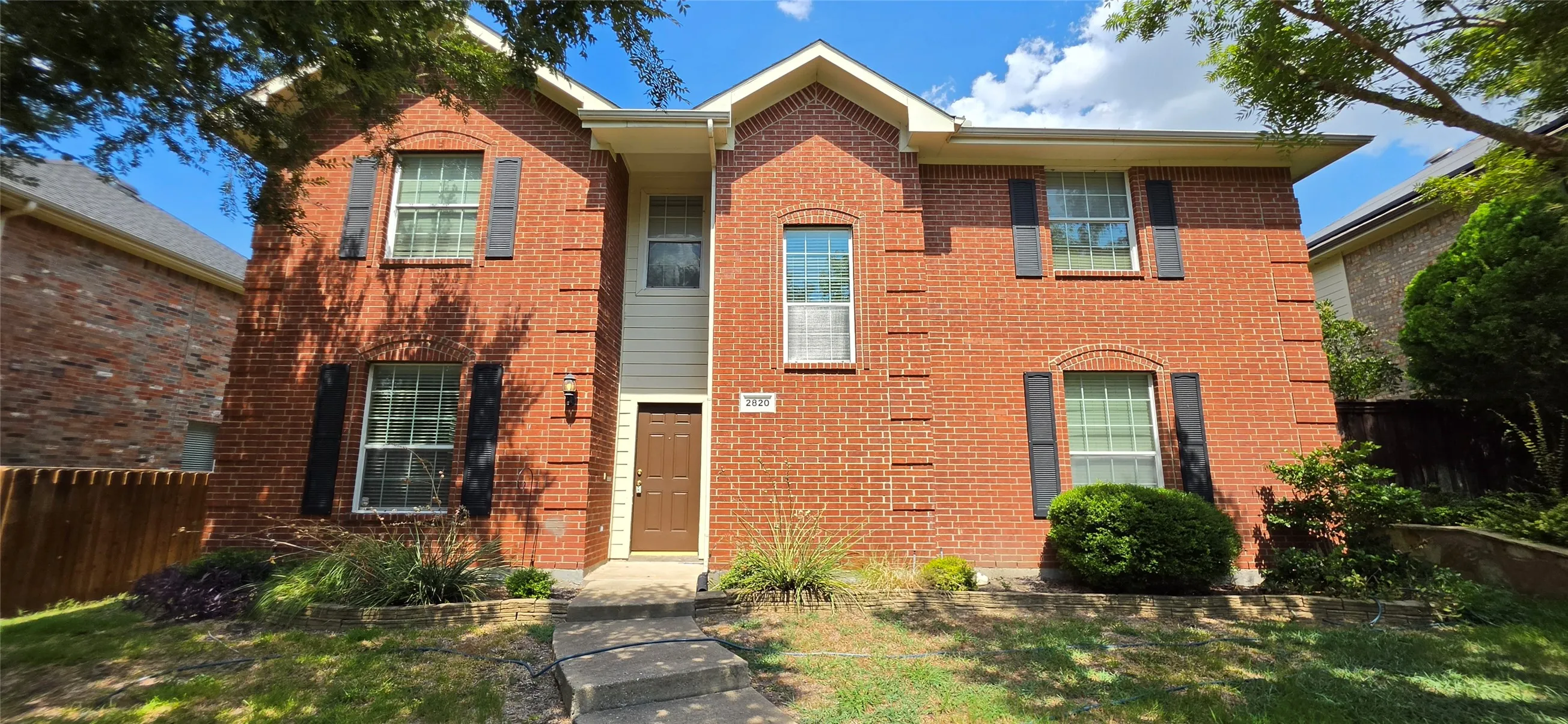 Single Family Residence For Rent in Rockwall County , 2820 Deer Ridge Drive, Rockwall, Texas 75032, 4 Bedroom, 3 Bathroom, 2 Garage spaces, 2,637 Sqft, built in 2004, mls#21371936, Real Estate Agent in Rockwall, Homes For Rent in Rockwall county, Homes For Rent in Rockwall, Realtor in Rockwall Texas, Real Estate Brokerage Independent Realty Texas, Luminita Cordes Realtor