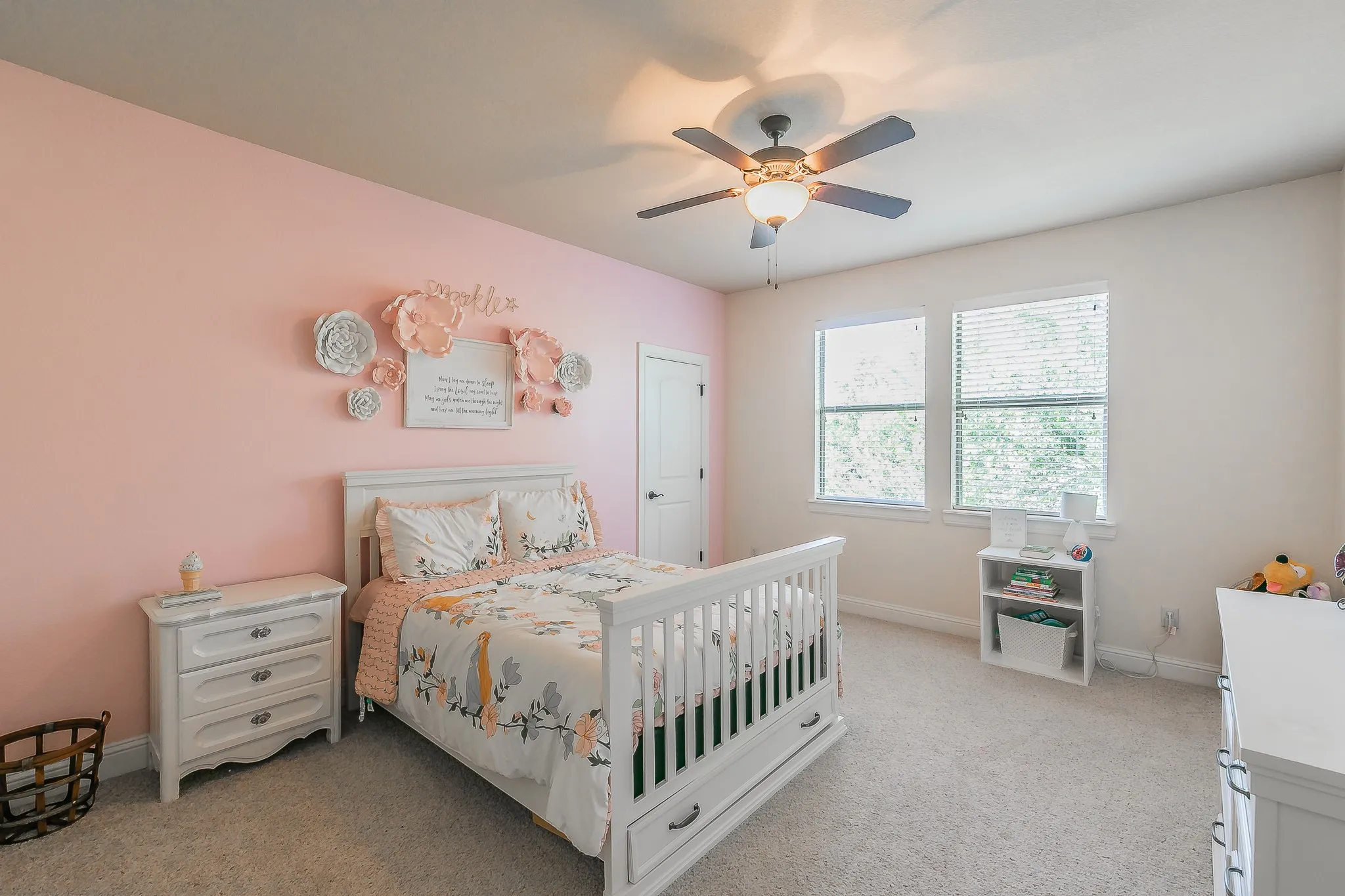 Single Family Residence For Sale in Tarrant County , 8649 Wishing Tree Lane, North Richland Hills, Texas 76182, 4 Bedroom, 3 Bathroom, 3 Garage spaces, 3,647 Sqft, built in 2007, mls#21371070, Real Estate Agent in North Richland Hills, Homes For Sale in Tarrant county, Homes For Sale in North Richland Hills, Realtor in North Richland Hills Texas, Real Estate Brokerage Independent Realty Texas, Luminita Cordes Realtor