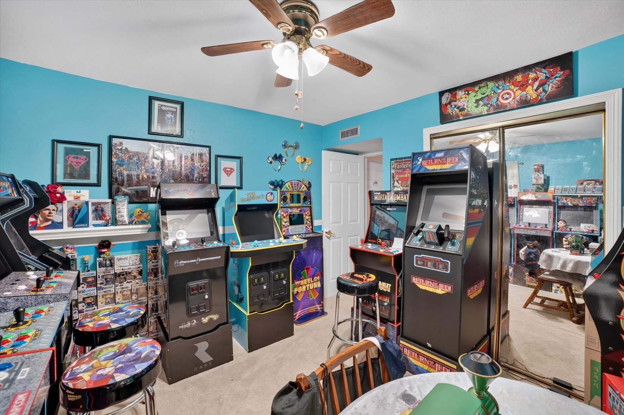 Single Family Residence For Sale in Dallas County , 6217 Fallbrook Drive, Garland, Texas 75043, 3 Bedroom, 2 Bathroom, 2 Garage spaces, 1,988 Sqft, built in 1977, mls#21370964, Real Estate Agent in Garland, Homes For Sale in Dallas county, Homes For Sale in Garland, Realtor in Garland Texas, Real Estate Brokerage Independent Realty Texas, Luminita Cordes Realtor