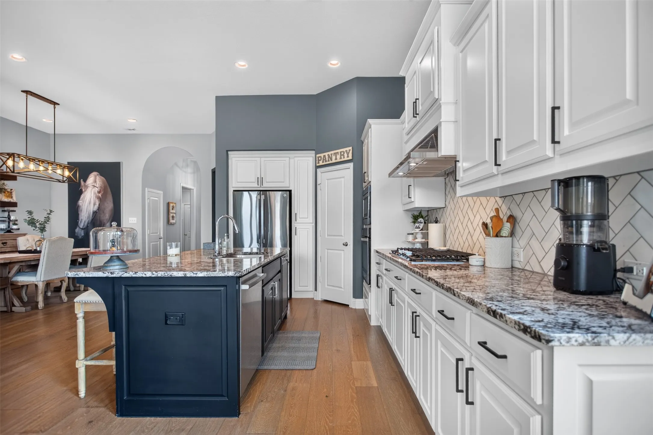 Single Family Residence For Sale in Kaufman County , 1123 Highgate Road, Forney, Texas 75126, 3 Bedroom, 2 Bathroom, 2 Garage spaces, 2,553 Sqft, built in 2016, mls#21370868, Real Estate Agent in Forney, Homes For Sale in Kaufman county, Homes For Sale in Forney, Realtor in Forney Texas, Real Estate Brokerage Independent Realty Texas, Luminita Cordes Realtor