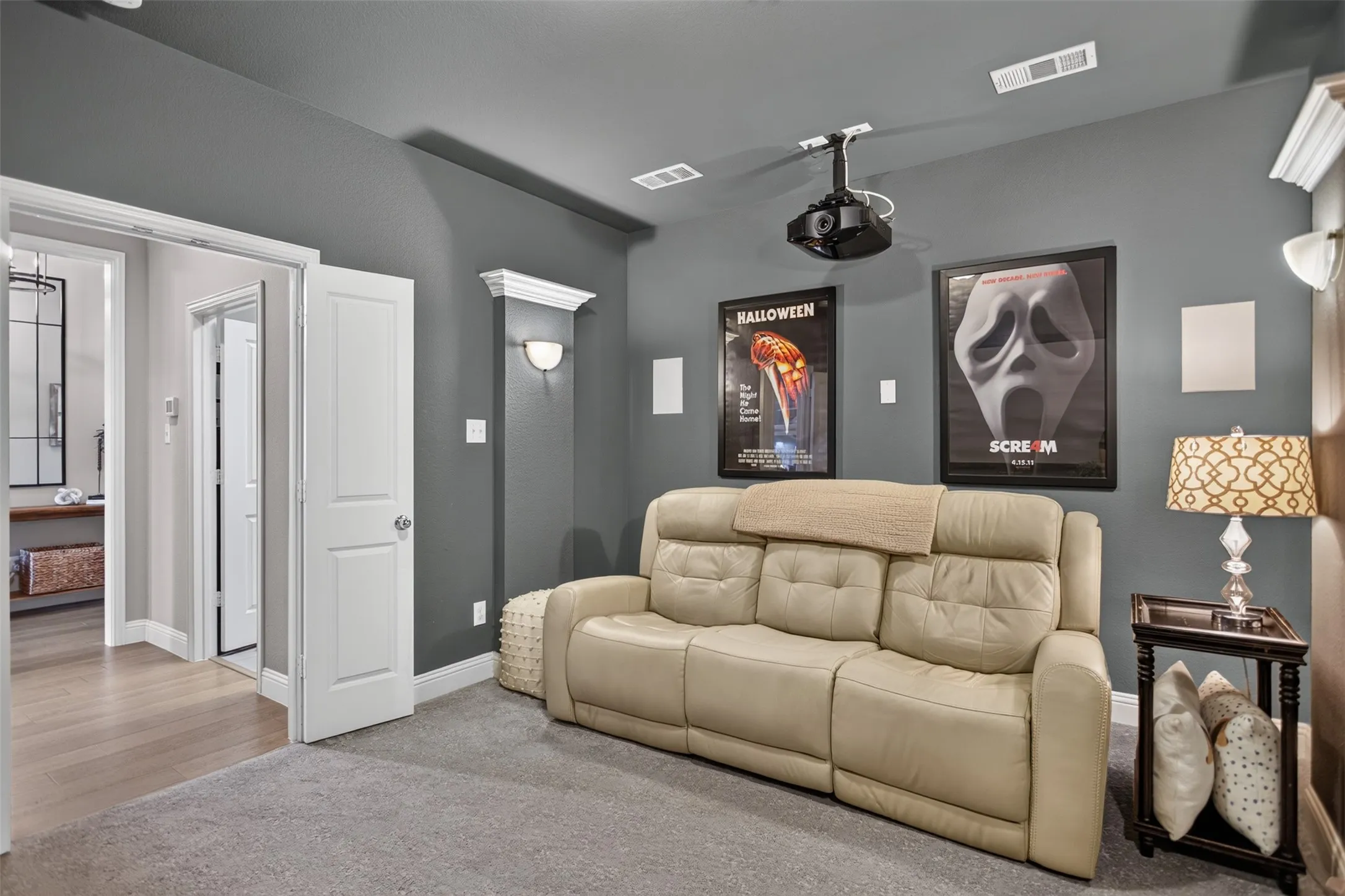 Single Family Residence For Sale in Kaufman County , 1123 Highgate Road, Forney, Texas 75126, 3 Bedroom, 2 Bathroom, 2 Garage spaces, 2,553 Sqft, built in 2016, mls#21370868, Real Estate Agent in Forney, Homes For Sale in Kaufman county, Homes For Sale in Forney, Realtor in Forney Texas, Real Estate Brokerage Independent Realty Texas, Luminita Cordes Realtor