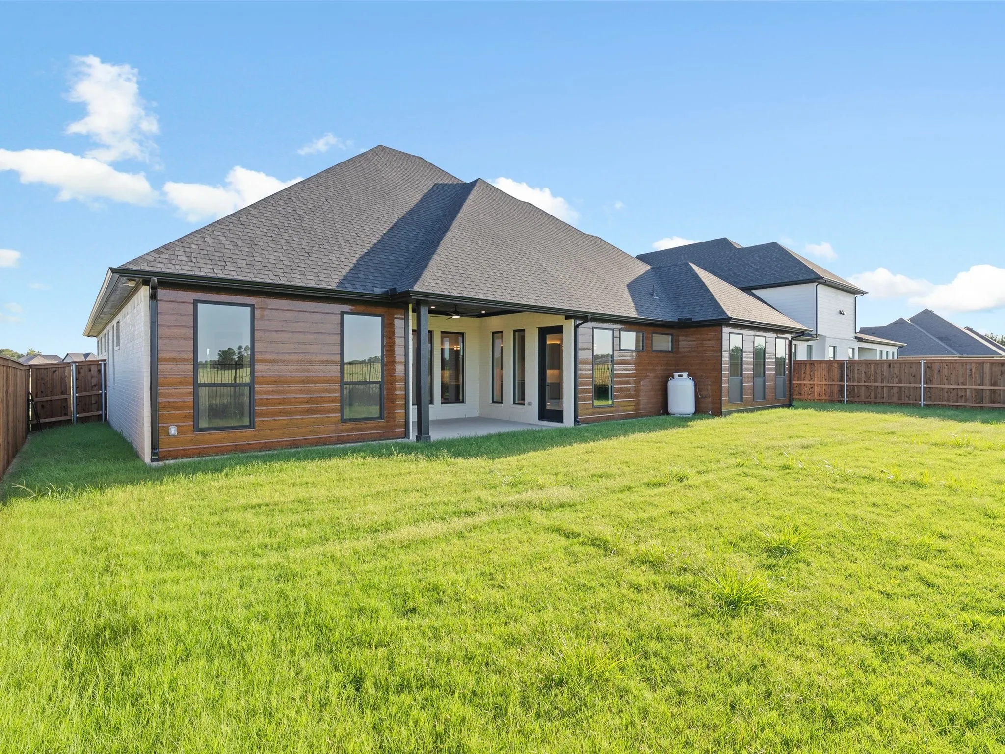 Single Family Residence For Sale in Grayson County , 2012 Nichole Boulevard, Pottsboro, Texas 75076, 4 Bedroom, 4 Bathroom, 2 Garage spaces, 2,902 Sqft, built in 2026, mls#21365618, Real Estate Agent in Pottsboro, Homes For Sale in Grayson county, Homes For Sale in Pottsboro, Realtor in Pottsboro Texas, Real Estate Brokerage Independent Realty Texas, Luminita Cordes Realtor