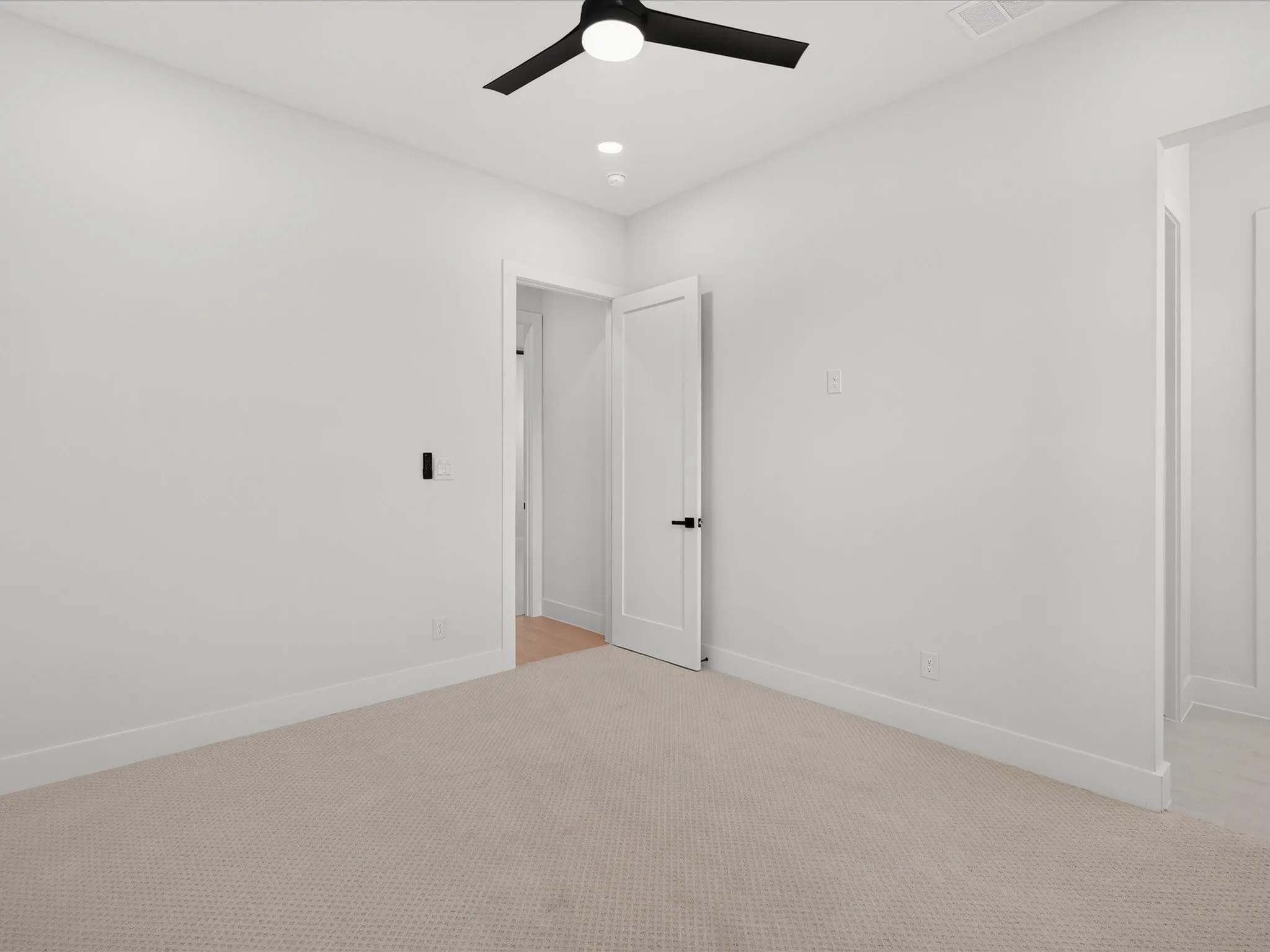 Single Family Residence For Sale in Grayson County , 2012 Nichole Boulevard, Pottsboro, Texas 75076, 4 Bedroom, 4 Bathroom, 2 Garage spaces, 2,902 Sqft, built in 2026, mls#21365618, Real Estate Agent in Pottsboro, Homes For Sale in Grayson county, Homes For Sale in Pottsboro, Realtor in Pottsboro Texas, Real Estate Brokerage Independent Realty Texas, Luminita Cordes Realtor