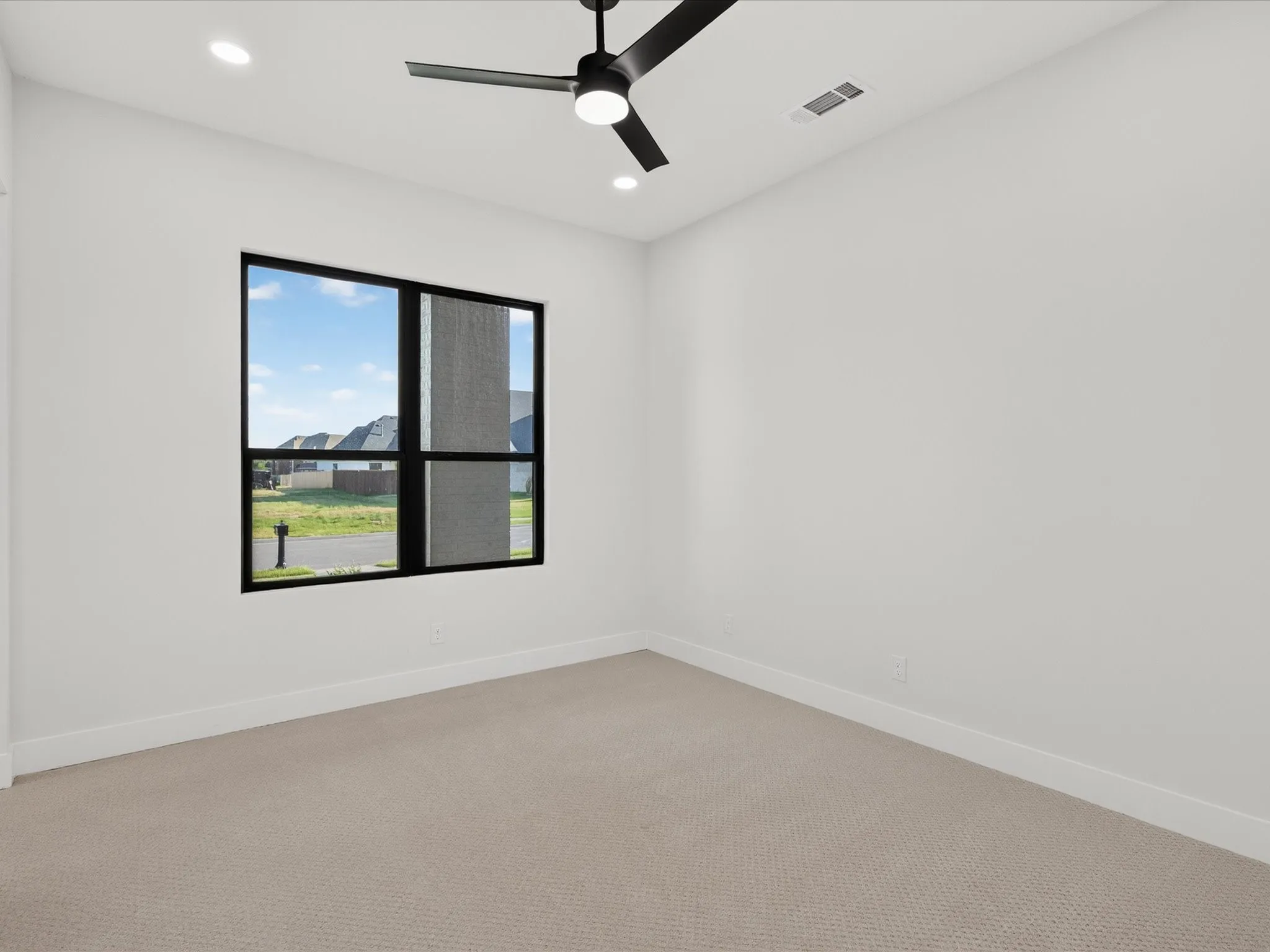 Single Family Residence For Sale in Grayson County , 2012 Nichole Boulevard, Pottsboro, Texas 75076, 4 Bedroom, 4 Bathroom, 2 Garage spaces, 2,902 Sqft, built in 2026, mls#21365618, Real Estate Agent in Pottsboro, Homes For Sale in Grayson county, Homes For Sale in Pottsboro, Realtor in Pottsboro Texas, Real Estate Brokerage Independent Realty Texas, Luminita Cordes Realtor