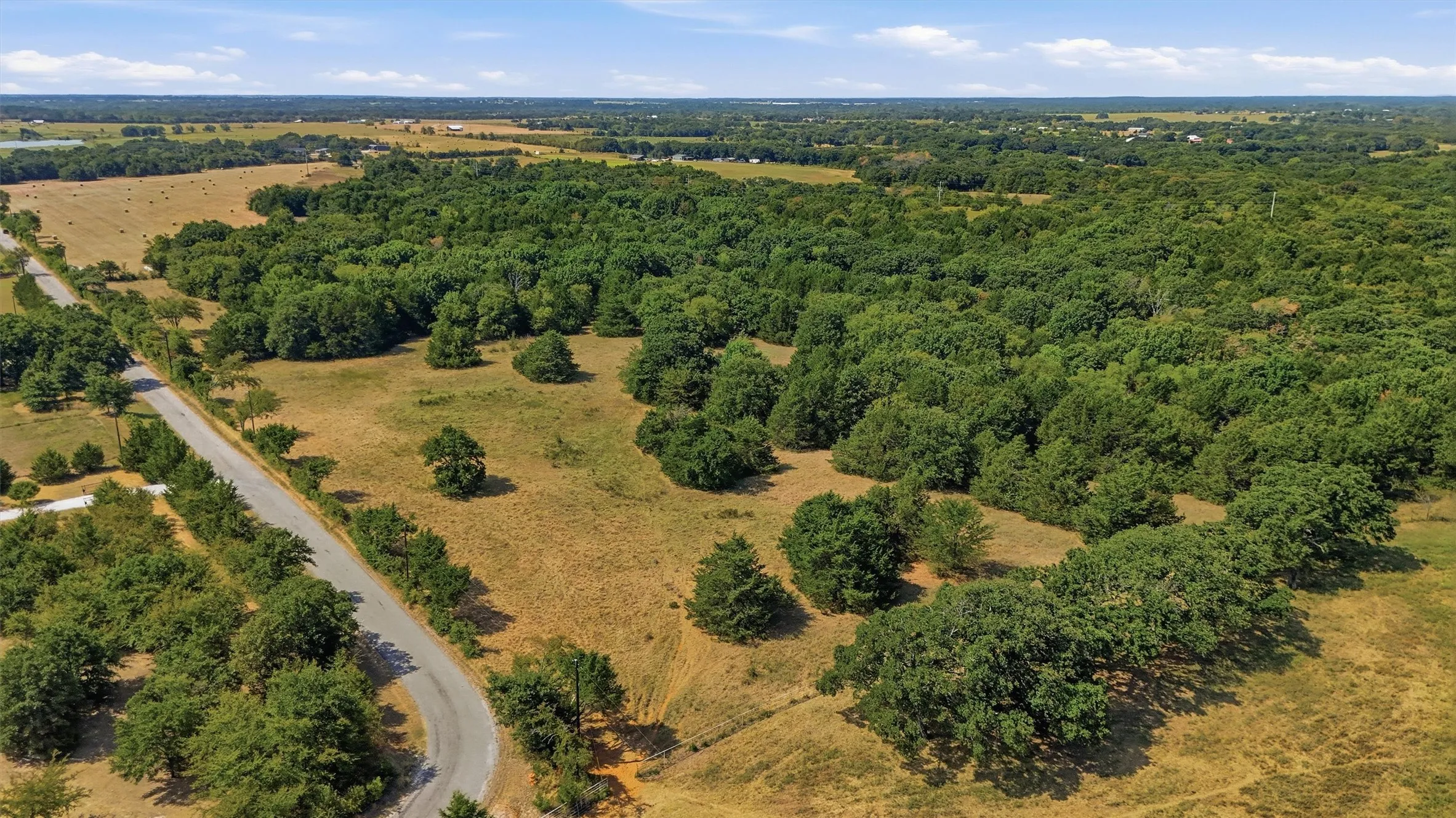 Improved Land For Sale in Grayson County , 97.94 Bill Holder, Whitesboro, Texas 76264, 0, 0, Garage spaces, 0 Sqft, built in 0, mls#21372007, Real Estate Agent in Whitesboro, Homes For Sale in Grayson county, Homes For Sale in Whitesboro, Realtor in Whitesboro Texas, Real Estate Brokerage Independent Realty Texas, Luminita Cordes Realtor
