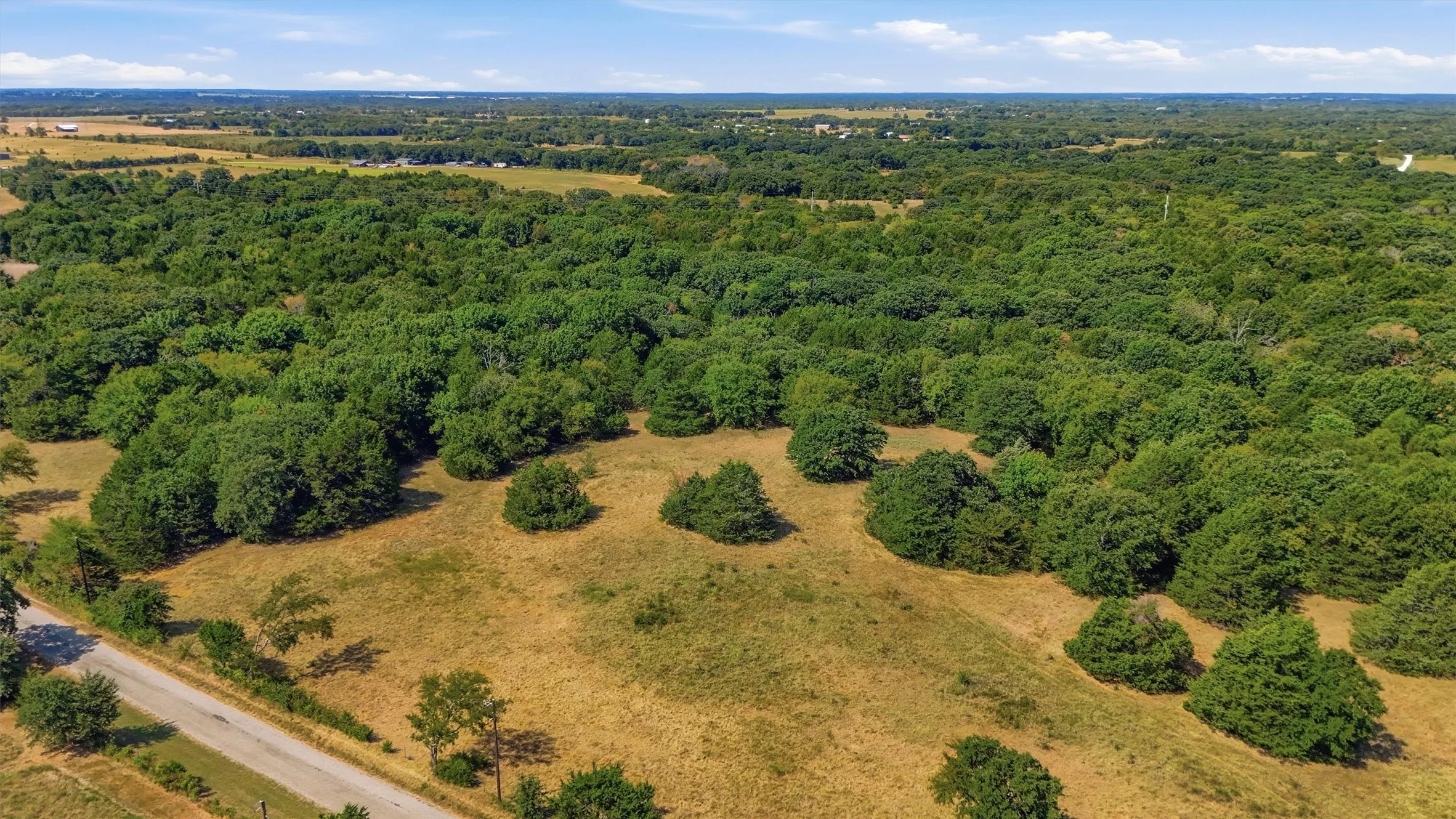Improved Land For Sale in Grayson County , 97.94 Bill Holder, Whitesboro, Texas 76264, 0, 0, Garage spaces, 0 Sqft, built in 0, mls#21372007, Real Estate Agent in Whitesboro, Homes For Sale in Grayson county, Homes For Sale in Whitesboro, Realtor in Whitesboro Texas, Real Estate Brokerage Independent Realty Texas, Luminita Cordes Realtor