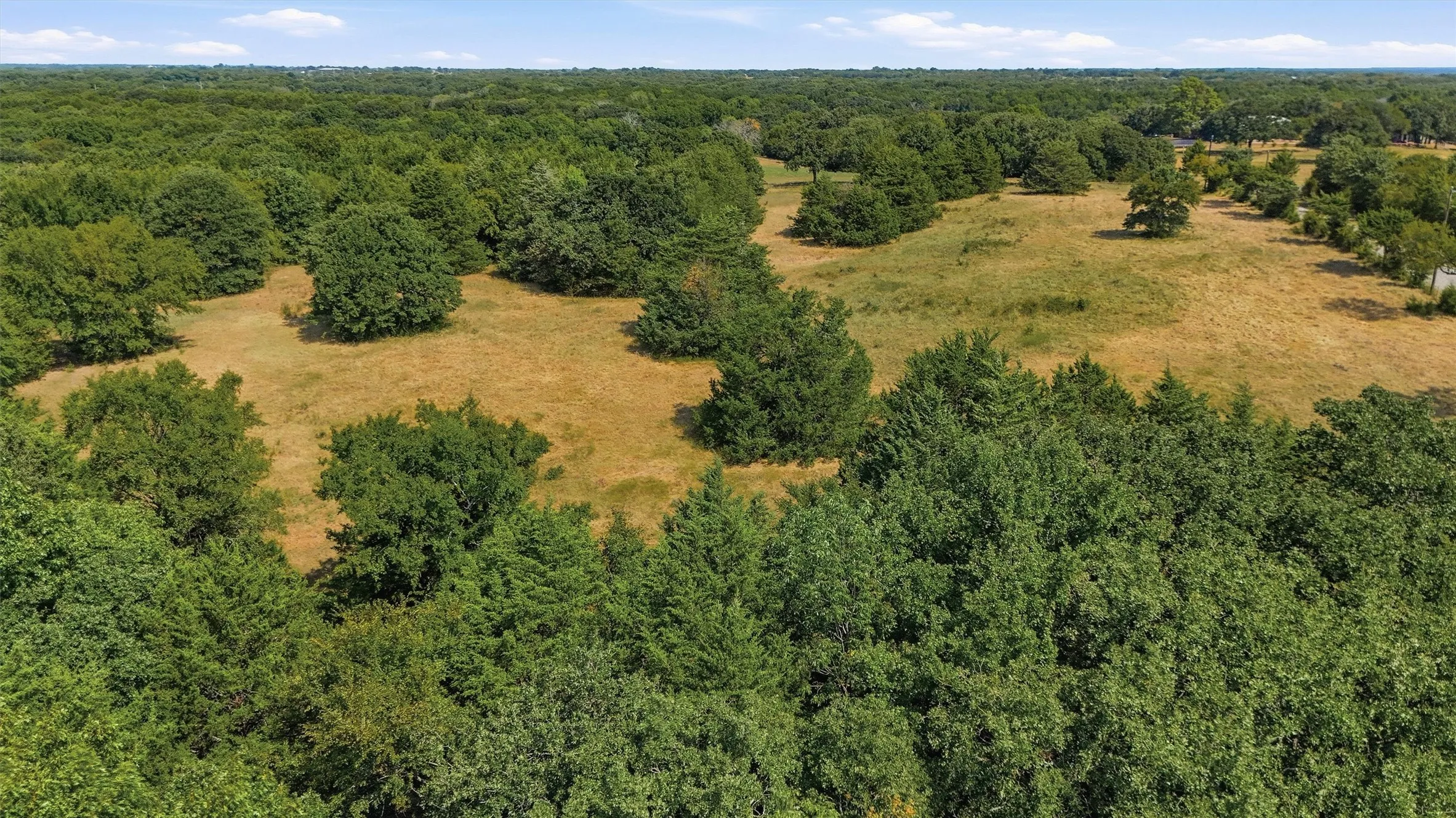 Improved Land For Sale in Grayson County , 97.94 Bill Holder, Whitesboro, Texas 76264, 0, 0, Garage spaces, 0 Sqft, built in 0, mls#21372007, Real Estate Agent in Whitesboro, Homes For Sale in Grayson county, Homes For Sale in Whitesboro, Realtor in Whitesboro Texas, Real Estate Brokerage Independent Realty Texas, Luminita Cordes Realtor