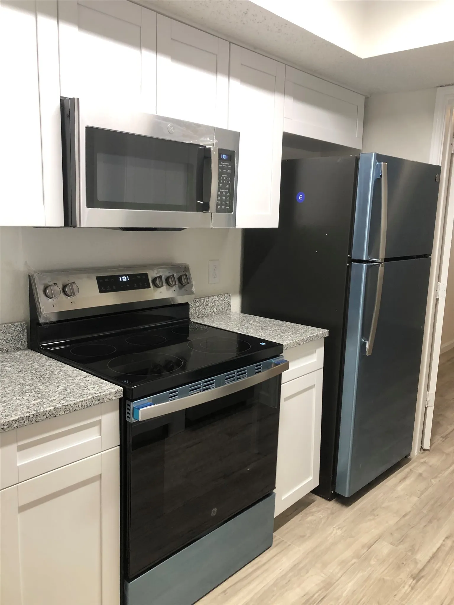 Condominium For Sale in Dallas County , 9829 Walnut Street O106, Dallas, Texas 75243, 2 Bedroom, 1 Bathroom, Garage spaces, 808 Sqft, built in 1983, mls#21372020, Real Estate Agent in Dallas, Homes For Sale in Dallas county, Homes For Sale in Dallas, Realtor in Dallas Texas, Real Estate Brokerage Independent Realty Texas, Luminita Cordes Realtor