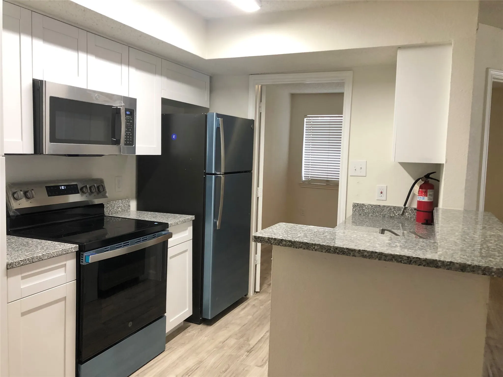 Condominium For Sale in Dallas County , 9829 Walnut Street O106, Dallas, Texas 75243, 2 Bedroom, 1 Bathroom, Garage spaces, 808 Sqft, built in 1983, mls#21372020, Real Estate Agent in Dallas, Homes For Sale in Dallas county, Homes For Sale in Dallas, Realtor in Dallas Texas, Real Estate Brokerage Independent Realty Texas, Luminita Cordes Realtor