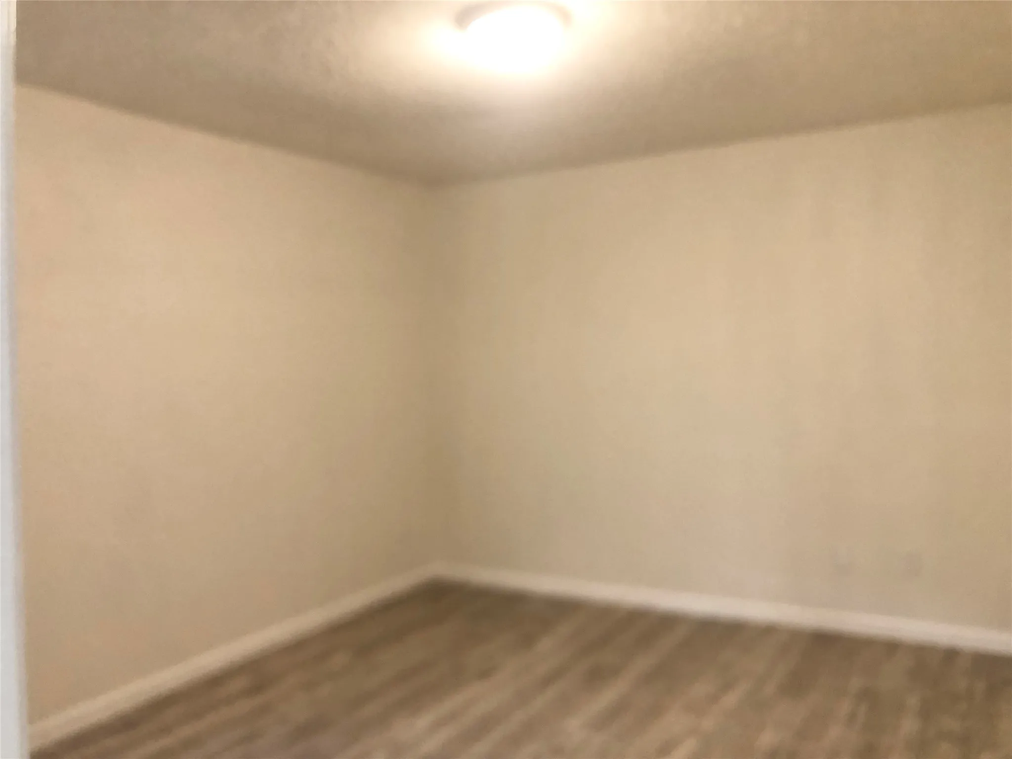 Condominium For Sale in Dallas County , 9829 Walnut Street O106, Dallas, Texas 75243, 2 Bedroom, 1 Bathroom, Garage spaces, 808 Sqft, built in 1983, mls#21372020, Real Estate Agent in Dallas, Homes For Sale in Dallas county, Homes For Sale in Dallas, Realtor in Dallas Texas, Real Estate Brokerage Independent Realty Texas, Luminita Cordes Realtor