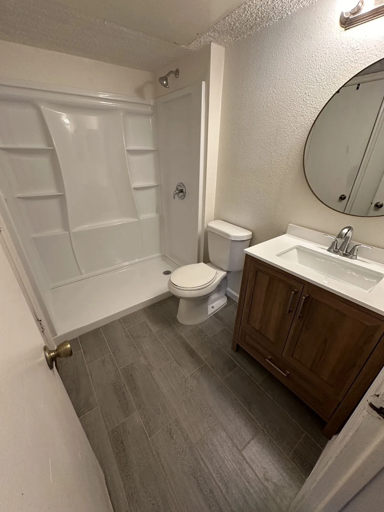 Condominium For Sale in Dallas County , 9829 Walnut Street O106, Dallas, Texas 75243, 2 Bedroom, 1 Bathroom, Garage spaces, 808 Sqft, built in 1983, mls#21372020, Real Estate Agent in Dallas, Homes For Sale in Dallas county, Homes For Sale in Dallas, Realtor in Dallas Texas, Real Estate Brokerage Independent Realty Texas, Luminita Cordes Realtor