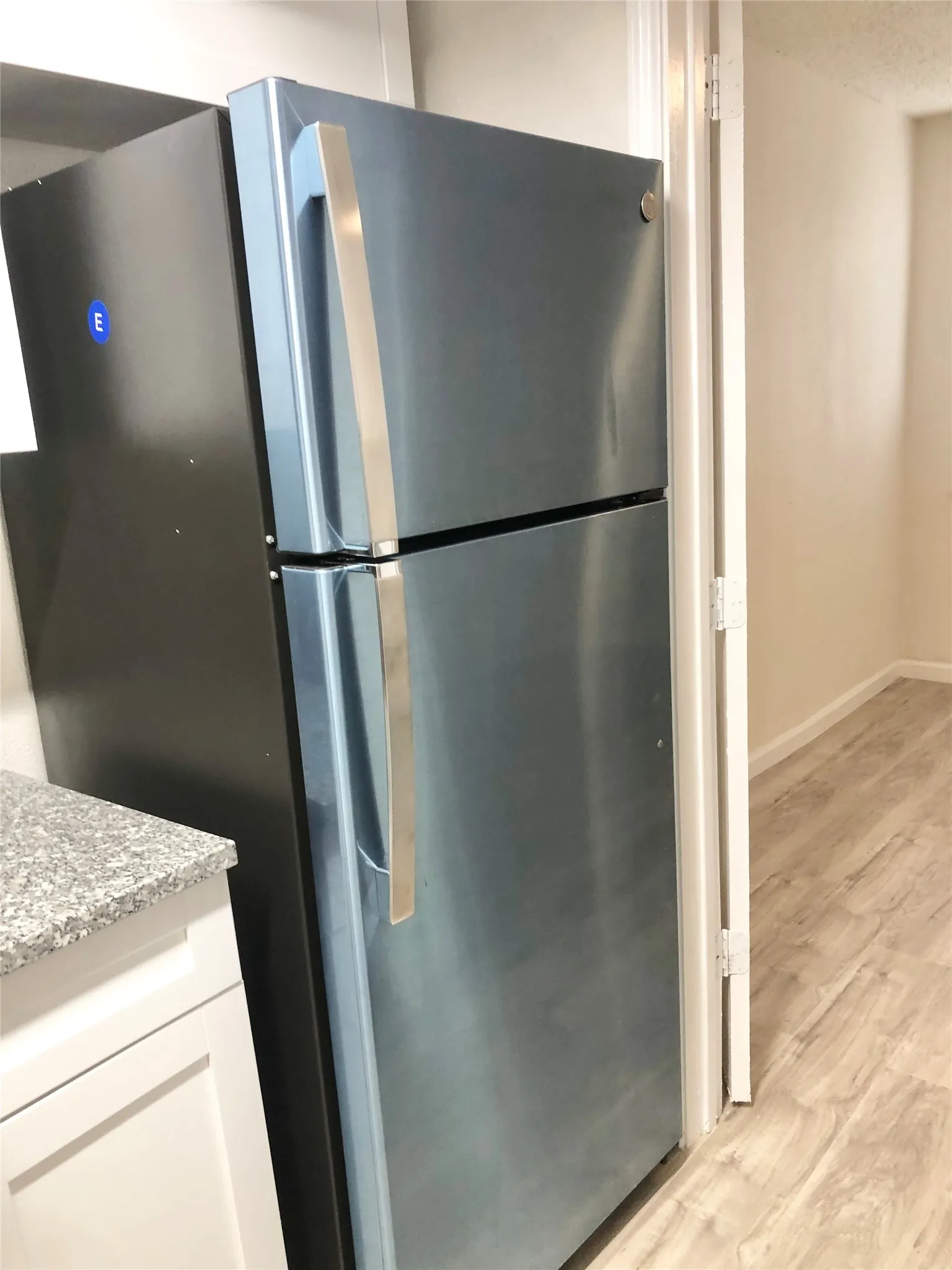 Condominium For Sale in Dallas County , 9829 Walnut Street O106, Dallas, Texas 75243, 2 Bedroom, 1 Bathroom, Garage spaces, 808 Sqft, built in 1983, mls#21372020, Real Estate Agent in Dallas, Homes For Sale in Dallas county, Homes For Sale in Dallas, Realtor in Dallas Texas, Real Estate Brokerage Independent Realty Texas, Luminita Cordes Realtor