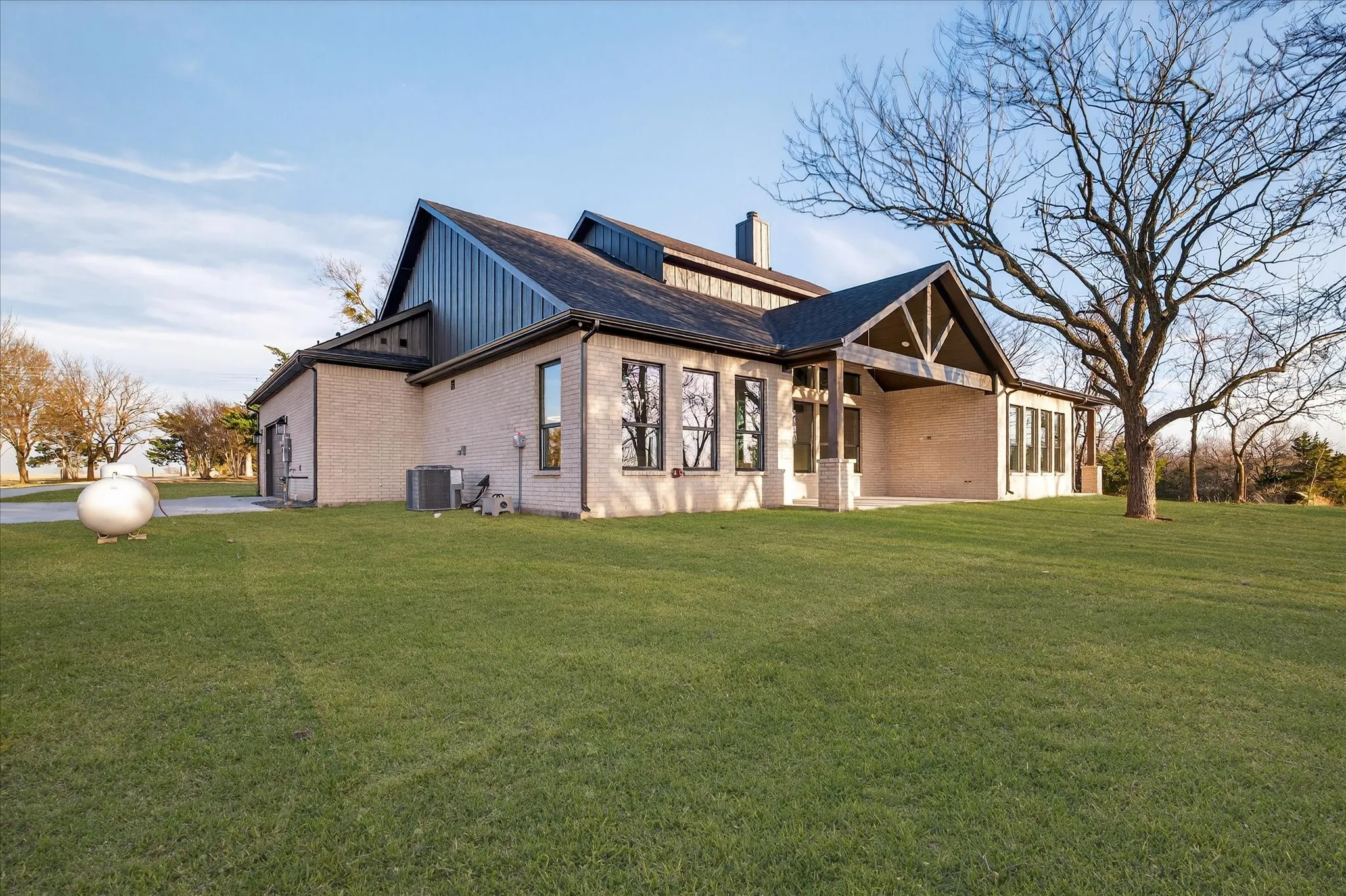 Single Family Residence For Sale in Collin County , 4187 County Road 570, Farmersville, Texas 75442, 4 Bedroom, 6 Bathroom, 2 Garage spaces, 3,074 Sqft, built in 2026, mls#21371945, Real Estate Agent in Farmersville, Homes For Sale in Collin county, Homes For Sale in Farmersville, Realtor in Farmersville Texas, Real Estate Brokerage Independent Realty Texas, Luminita Cordes Realtor