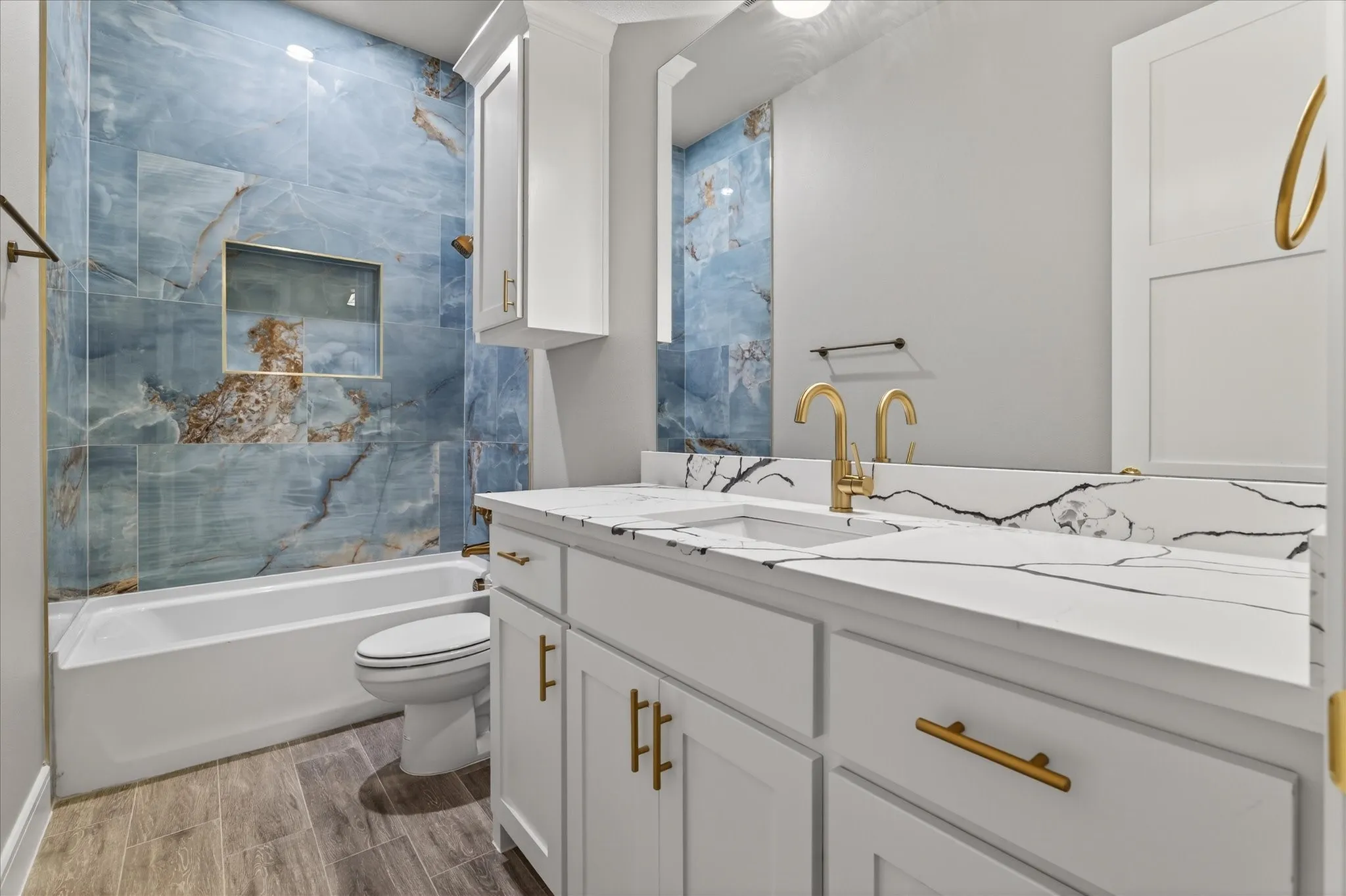 Single Family Residence For Sale in Collin County , 4187 County Road 570, Farmersville, Texas 75442, 4 Bedroom, 6 Bathroom, 2 Garage spaces, 3,074 Sqft, built in 2026, mls#21371945, Real Estate Agent in Farmersville, Homes For Sale in Collin county, Homes For Sale in Farmersville, Realtor in Farmersville Texas, Real Estate Brokerage Independent Realty Texas, Luminita Cordes Realtor
