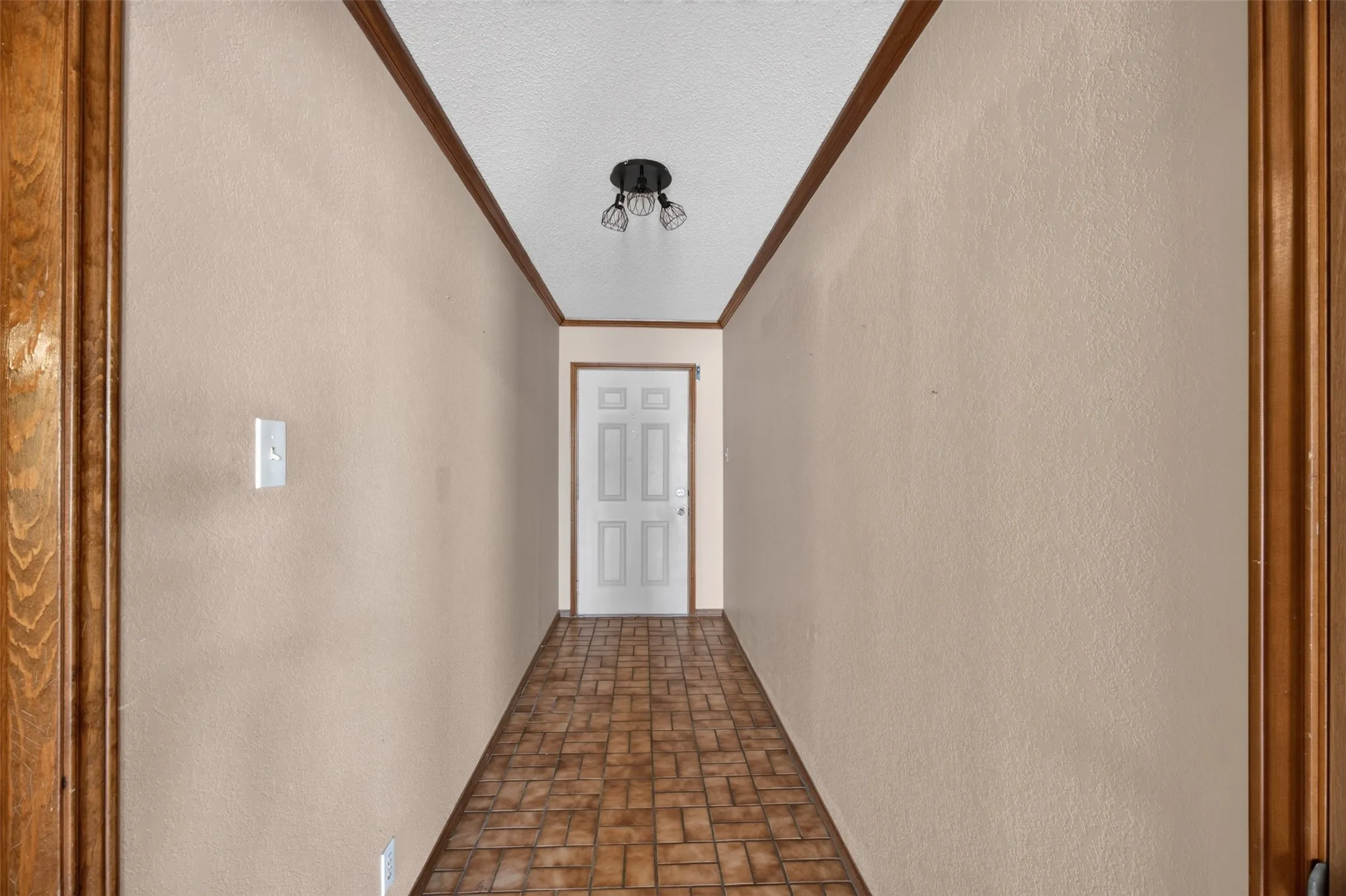 Single Family Residence For Sale in Johnson County , 1217 Stonelake Drive, Cleburne, Texas 76033, 3 Bedroom, 2 Bathroom, 2 Garage spaces, 1,768 Sqft, built in 1986, mls#21372048, Real Estate Agent in Cleburne, Homes For Sale in Johnson county, Homes For Sale in Cleburne, Realtor in Cleburne Texas, Real Estate Brokerage Independent Realty Texas, Luminita Cordes Realtor