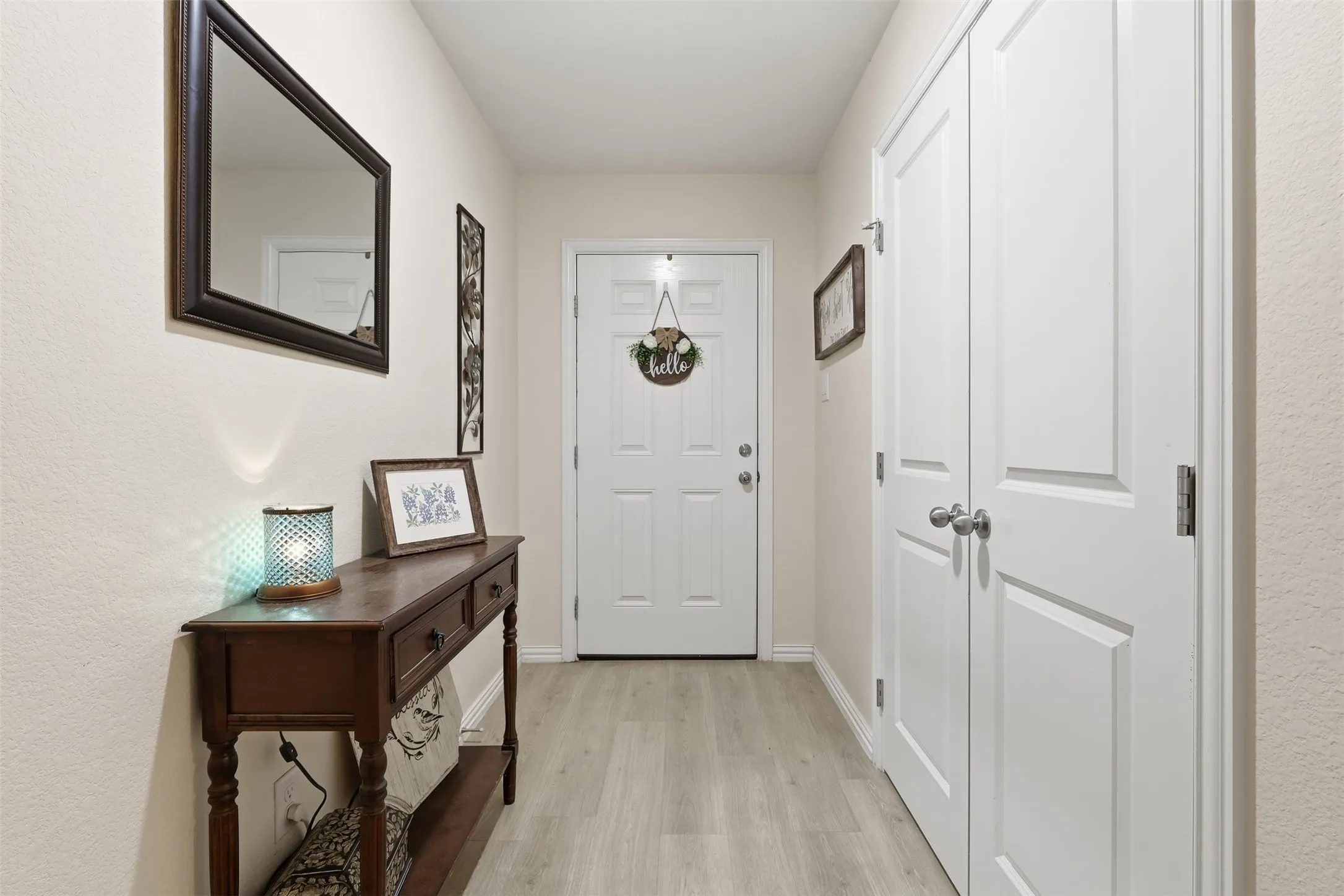 Single Family Residence For Sale in Hood County , 4100 Peak Road, Granbury, Texas 76048, 3 Bedroom, 2 Bathroom, 2 Garage spaces, 2,084 Sqft, built in 2021, mls#21370052, Real Estate Agent in Granbury, Homes For Sale in Hood county, Homes For Sale in Granbury, Realtor in Granbury Texas, Real Estate Brokerage Independent Realty Texas, Luminita Cordes Realtor