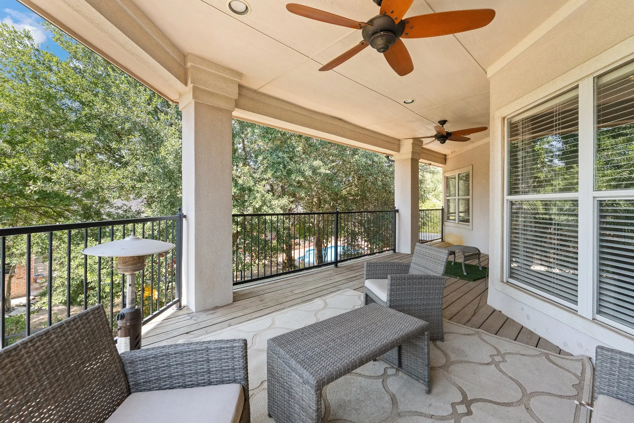 Single Family Residence For Sale in Tarrant County , 921 Fairway View Drive, Mansfield, Texas 76063, 4 Bedroom, 4 Bathroom, 3 Garage spaces, 4,067 Sqft, built in 1998, mls#21371948, Real Estate Agent in Mansfield, Homes For Sale in Tarrant county, Homes For Sale in Mansfield, Realtor in Mansfield Texas, Real Estate Brokerage Independent Realty Texas, Luminita Cordes Realtor