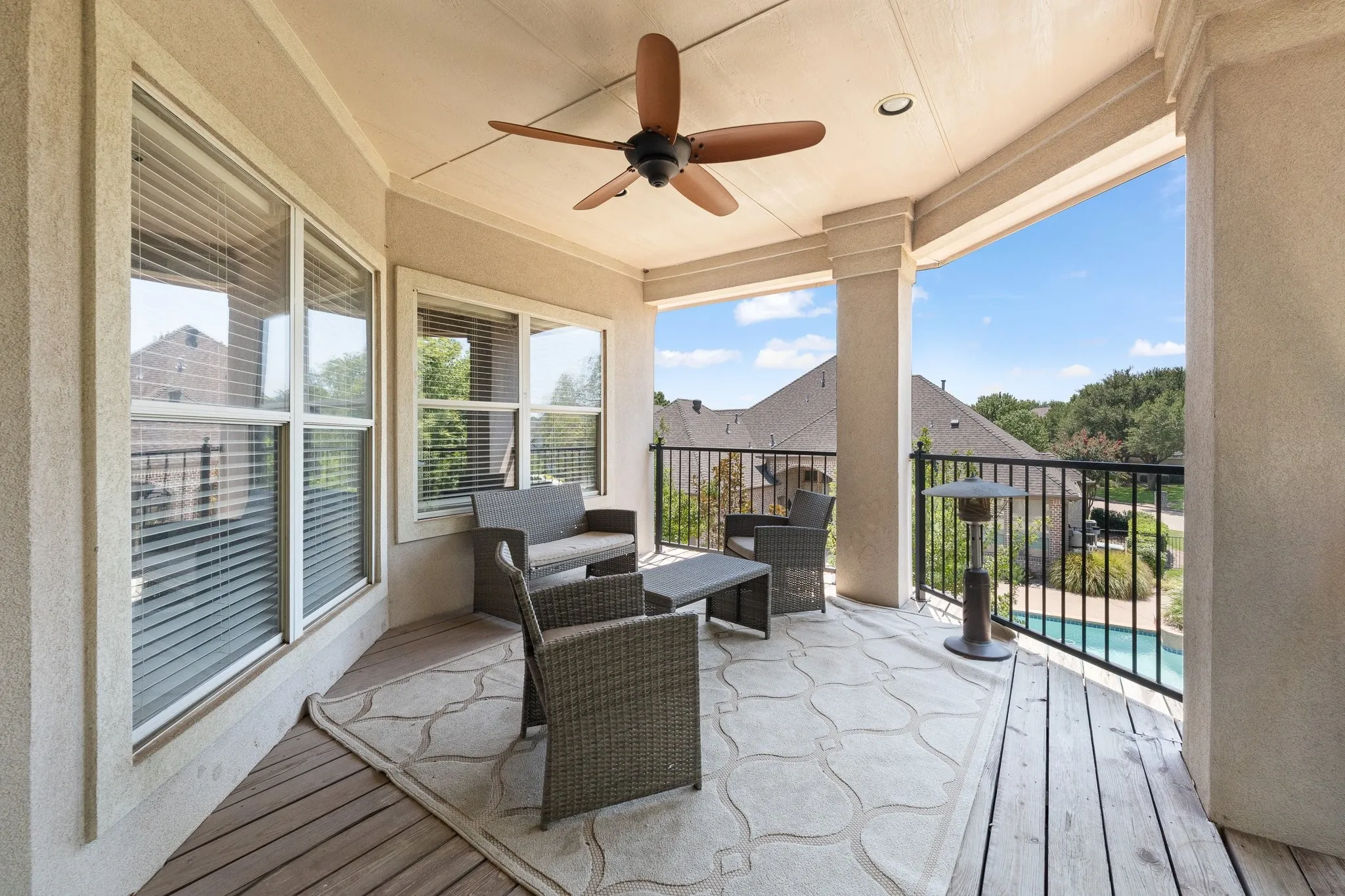 Single Family Residence For Sale in Tarrant County , 921 Fairway View Drive, Mansfield, Texas 76063, 4 Bedroom, 4 Bathroom, 3 Garage spaces, 4,067 Sqft, built in 1998, mls#21371948, Real Estate Agent in Mansfield, Homes For Sale in Tarrant county, Homes For Sale in Mansfield, Realtor in Mansfield Texas, Real Estate Brokerage Independent Realty Texas, Luminita Cordes Realtor