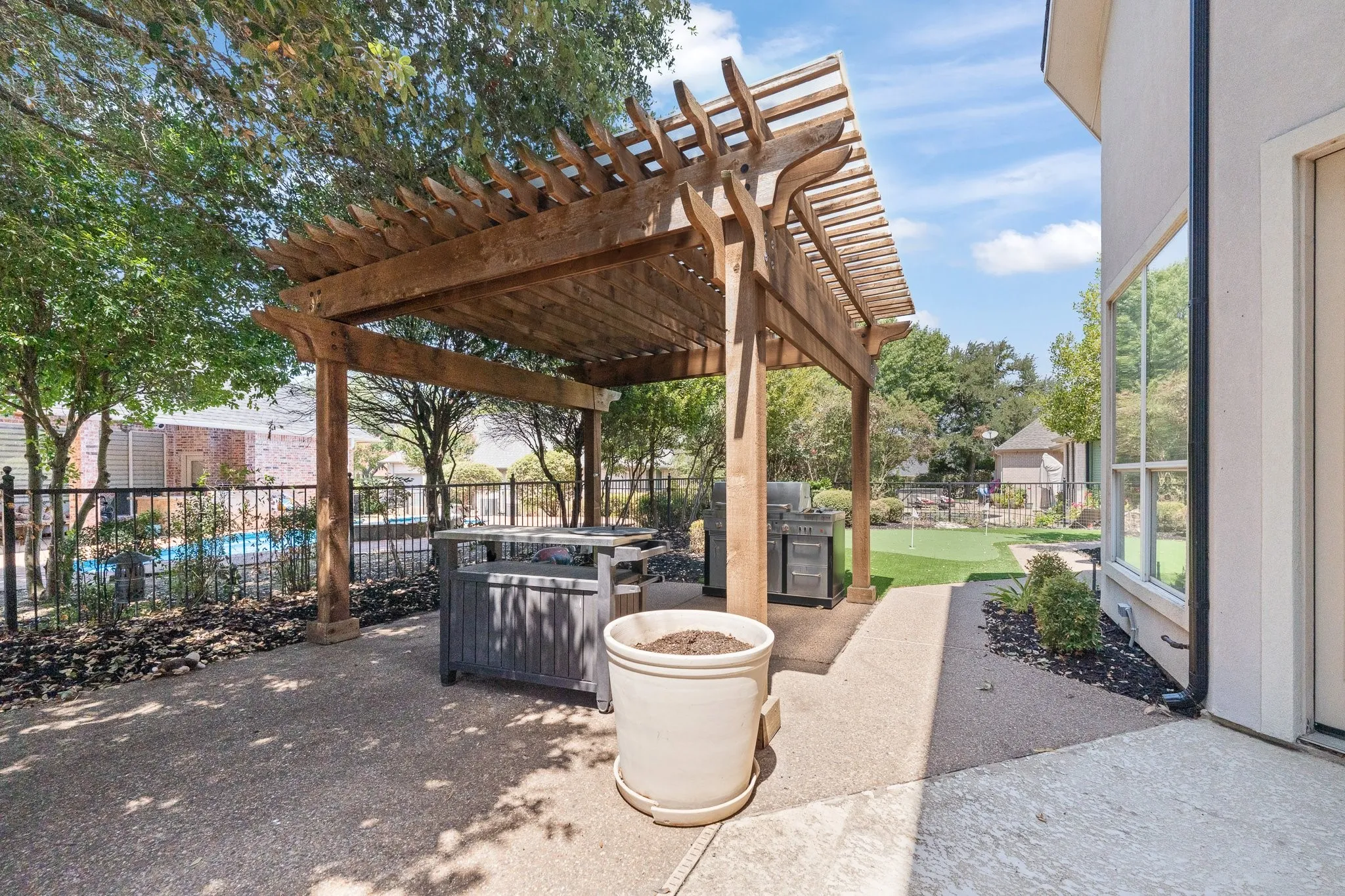 Single Family Residence For Sale in Tarrant County , 921 Fairway View Drive, Mansfield, Texas 76063, 4 Bedroom, 4 Bathroom, 3 Garage spaces, 4,067 Sqft, built in 1998, mls#21371948, Real Estate Agent in Mansfield, Homes For Sale in Tarrant county, Homes For Sale in Mansfield, Realtor in Mansfield Texas, Real Estate Brokerage Independent Realty Texas, Luminita Cordes Realtor