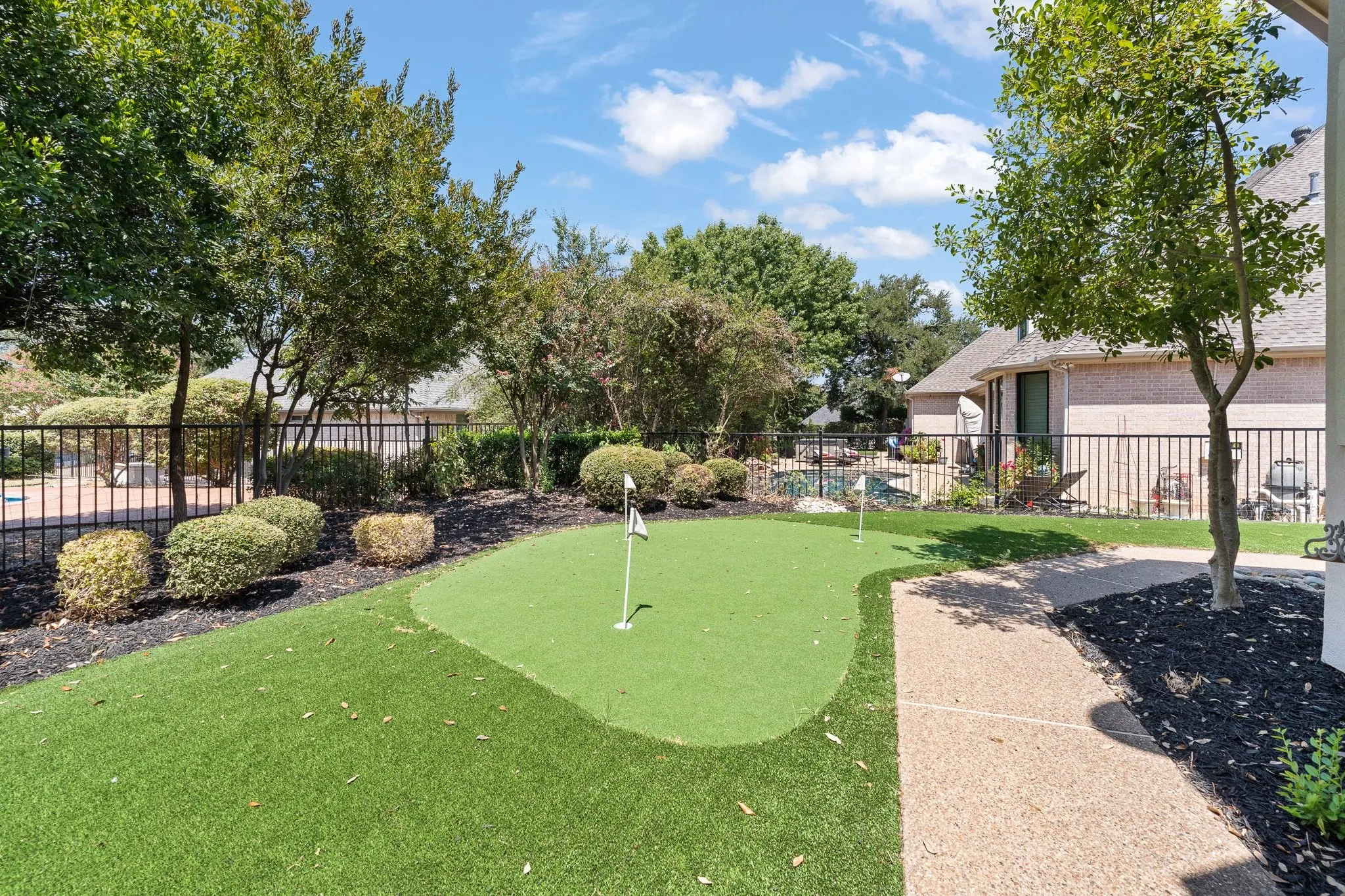 Single Family Residence For Sale in Tarrant County , 921 Fairway View Drive, Mansfield, Texas 76063, 4 Bedroom, 4 Bathroom, 3 Garage spaces, 4,067 Sqft, built in 1998, mls#21371948, Real Estate Agent in Mansfield, Homes For Sale in Tarrant county, Homes For Sale in Mansfield, Realtor in Mansfield Texas, Real Estate Brokerage Independent Realty Texas, Luminita Cordes Realtor
