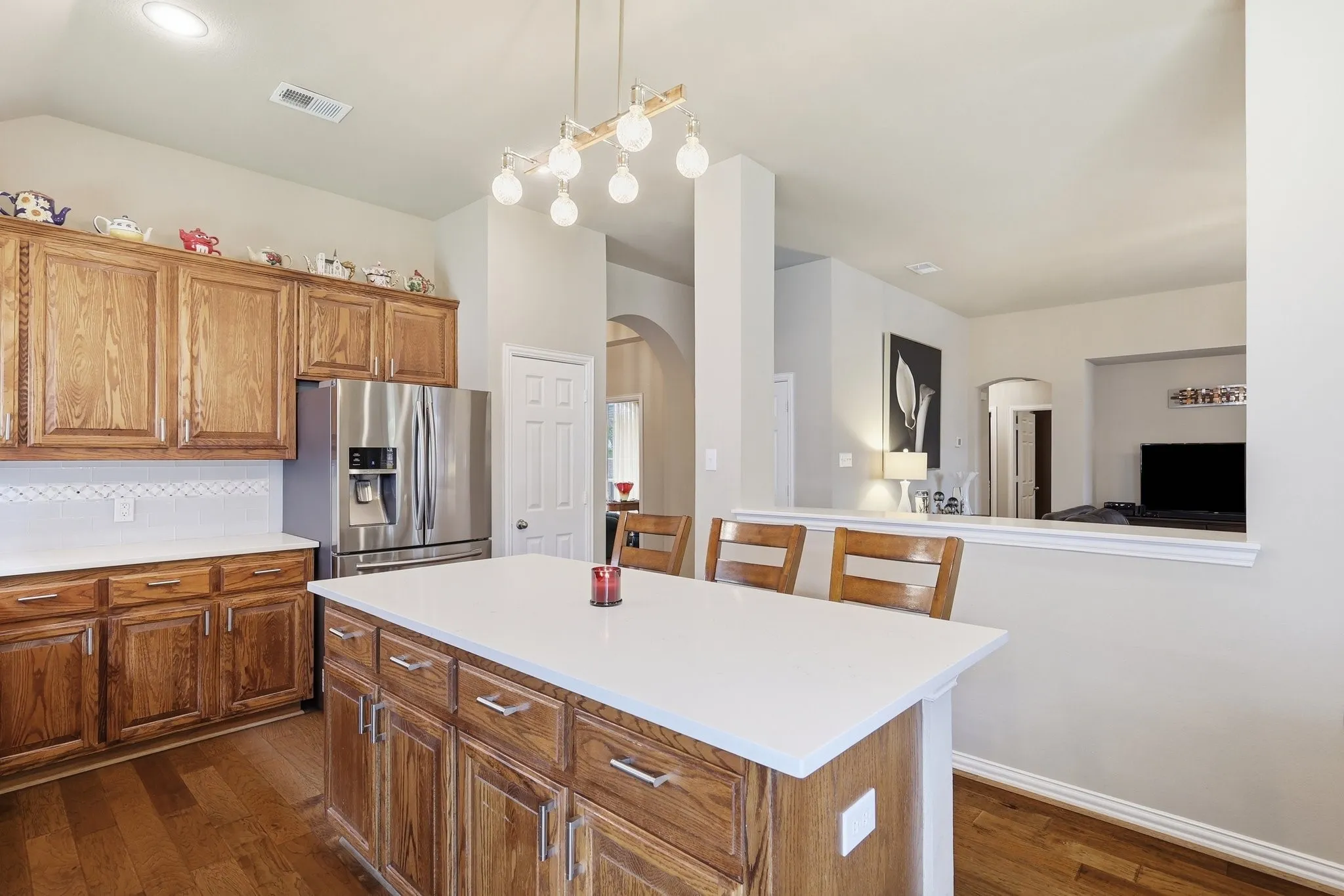 Single Family Residence For Sale in Collin County , 423 Fox Trail, Allen, Texas 75002, 4 Bedroom, 2 Bathroom, 2 Garage spaces, 2,379 Sqft, built in 2003, mls#21372032, Real Estate Agent in Allen, Homes For Sale in Collin county, Homes For Sale in Allen, Realtor in Allen Texas, Real Estate Brokerage Independent Realty Texas, Luminita Cordes Realtor