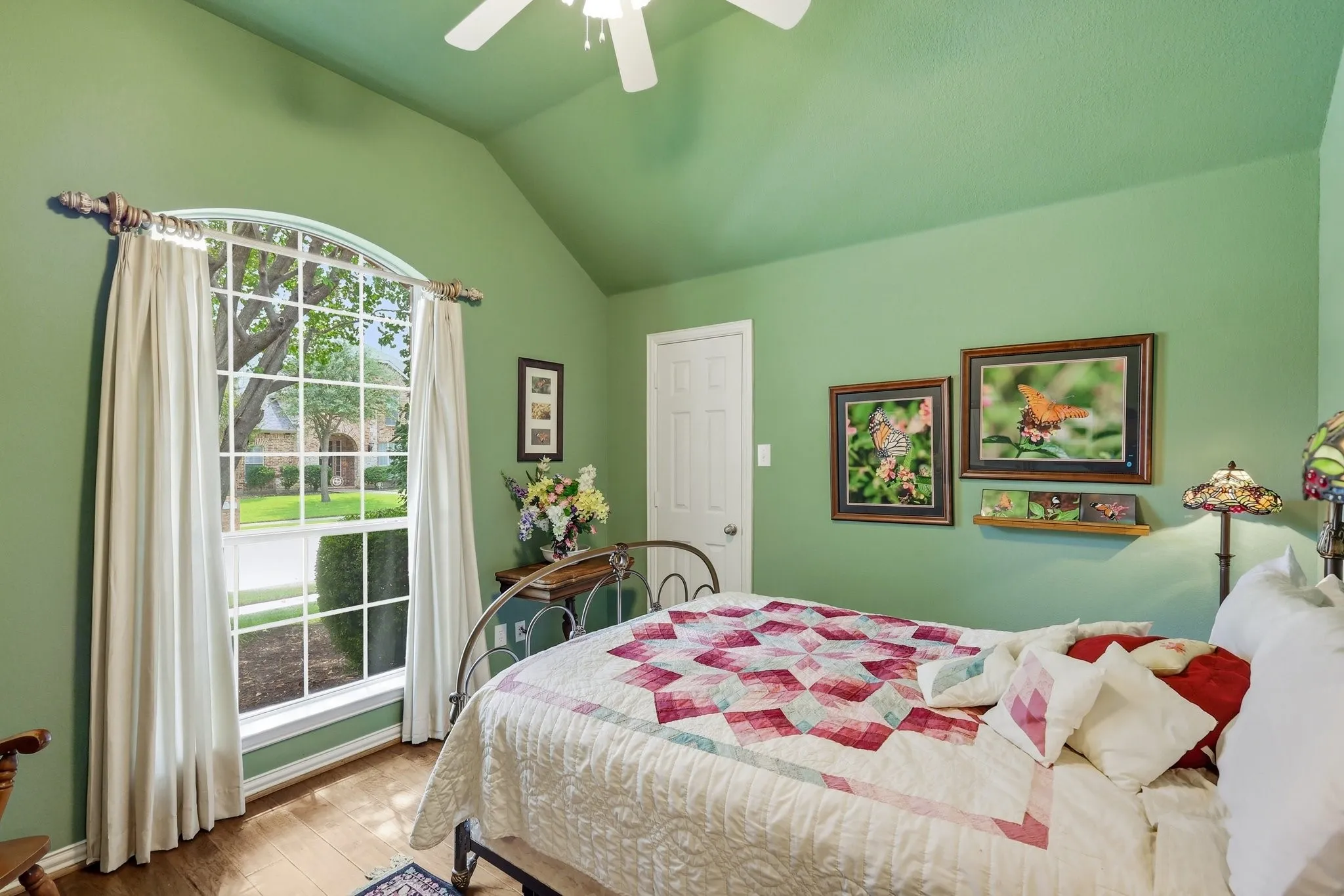 Single Family Residence For Sale in Collin County , 423 Fox Trail, Allen, Texas 75002, 4 Bedroom, 2 Bathroom, 2 Garage spaces, 2,379 Sqft, built in 2003, mls#21372032, Real Estate Agent in Allen, Homes For Sale in Collin county, Homes For Sale in Allen, Realtor in Allen Texas, Real Estate Brokerage Independent Realty Texas, Luminita Cordes Realtor