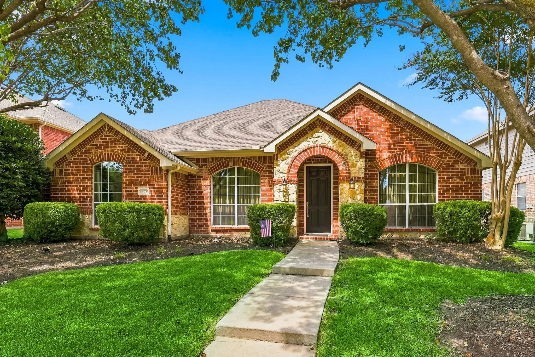Single Family Residence For Sale in Collin County , 423 Fox Trail, Allen, Texas 75002, 4 Bedroom, 2 Bathroom, 2 Garage spaces, 2,379 Sqft, built in 2003, mls#21372032, Real Estate Agent in Allen, Homes For Sale in Collin county, Homes For Sale in Allen, Realtor in Allen Texas, Real Estate Brokerage Independent Realty Texas, Luminita Cordes Realtor
