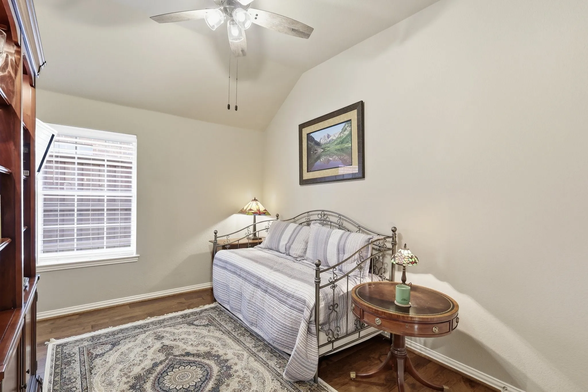 Single Family Residence For Sale in Collin County , 423 Fox Trail, Allen, Texas 75002, 4 Bedroom, 2 Bathroom, 2 Garage spaces, 2,379 Sqft, built in 2003, mls#21372032, Real Estate Agent in Allen, Homes For Sale in Collin county, Homes For Sale in Allen, Realtor in Allen Texas, Real Estate Brokerage Independent Realty Texas, Luminita Cordes Realtor