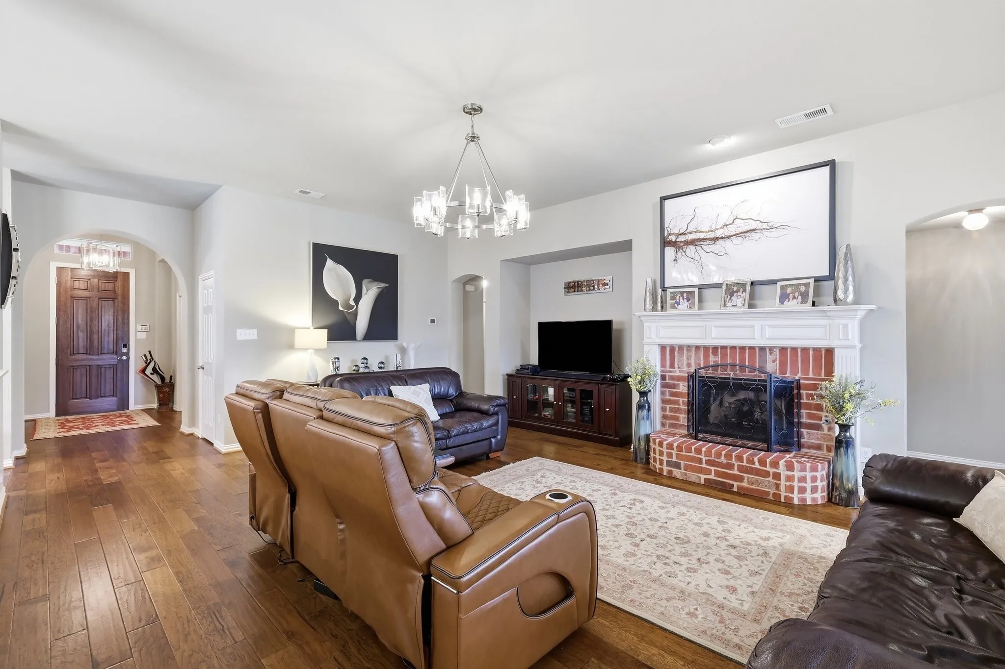 Single Family Residence For Sale in Collin County , 423 Fox Trail, Allen, Texas 75002, 4 Bedroom, 2 Bathroom, 2 Garage spaces, 2,379 Sqft, built in 2003, mls#21372032, Real Estate Agent in Allen, Homes For Sale in Collin county, Homes For Sale in Allen, Realtor in Allen Texas, Real Estate Brokerage Independent Realty Texas, Luminita Cordes Realtor