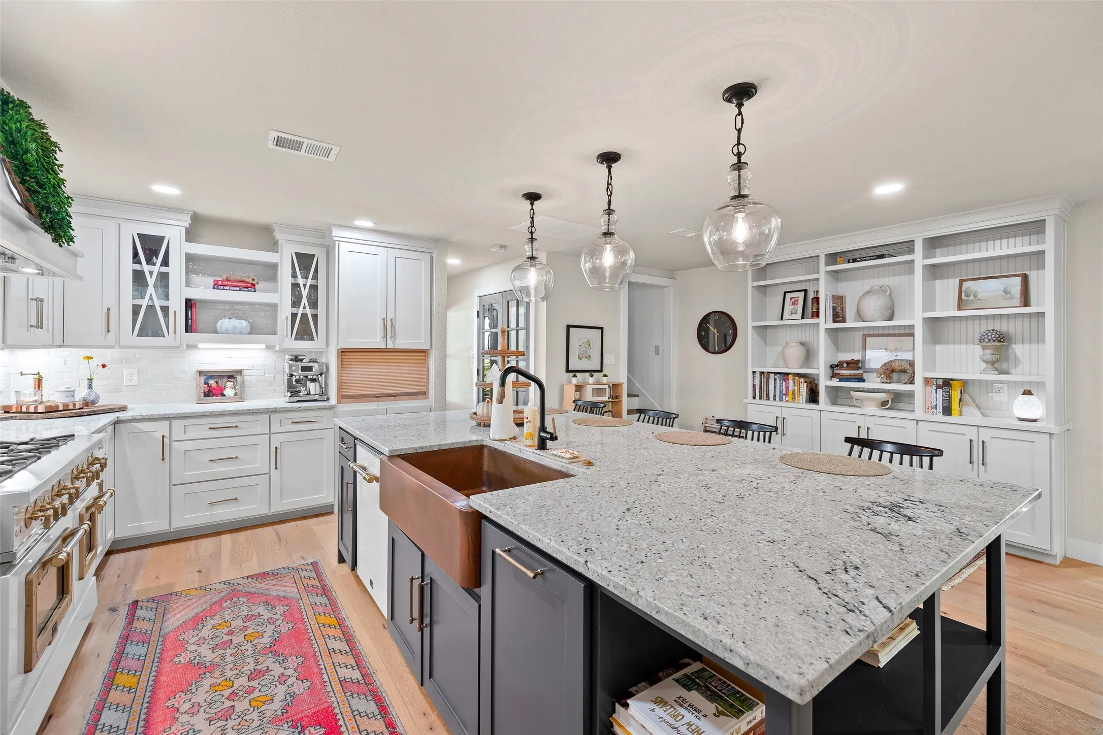 Lots of space for all those cooks in the kitchen! ;)
