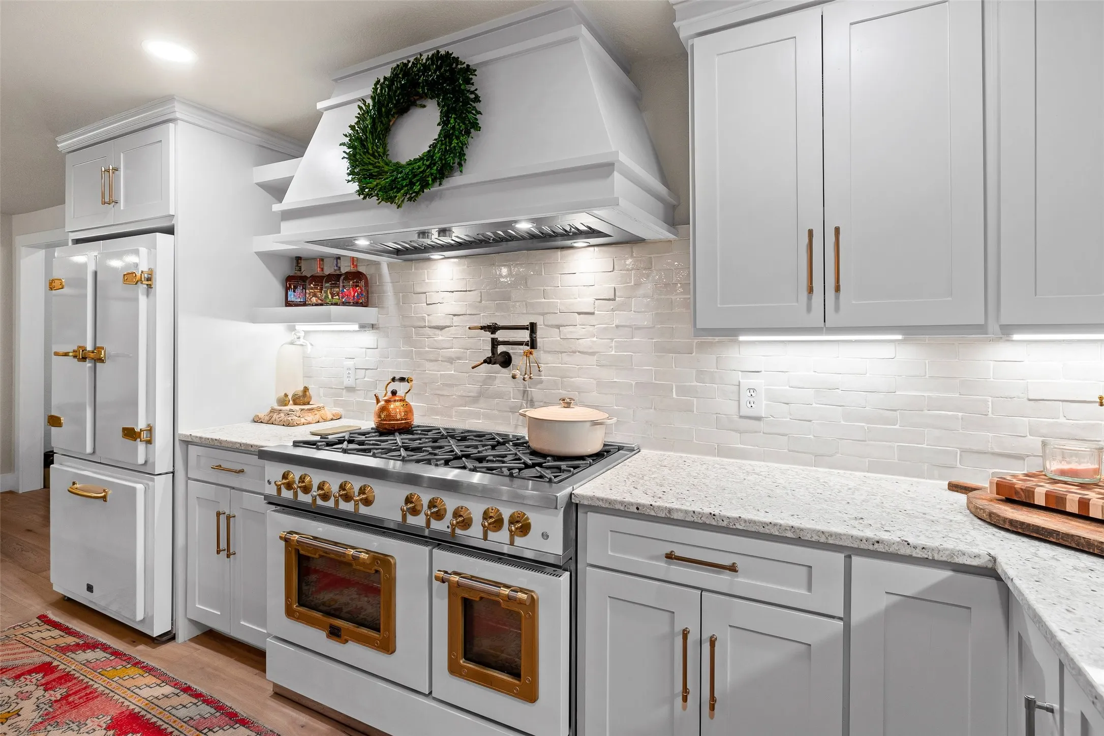 Gorgeous appliances, and a pot filler,​​‌​​​​‌​​‌‌​‌‌​​​‌‌​‌​‌​‌​​​‌​​ too!