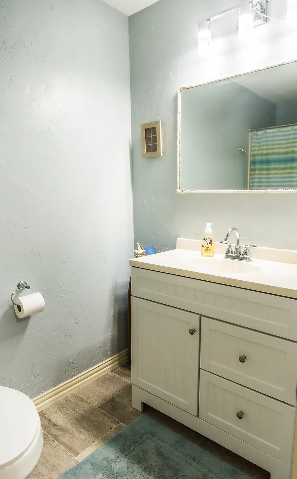 Single Family Residence For Sale in Wood County , 586 County Road 2298, Mineola, Texas 75773, 2 Bedroom, 2 Bathroom, Garage spaces, 1,250 Sqft, built in 1970, mls#21372085, Real Estate Agent in Mineola, Homes For Sale in Wood county, Homes For Sale in Mineola, Realtor in Mineola Texas, Real Estate Brokerage Independent Realty Texas, Luminita Cordes Realtor