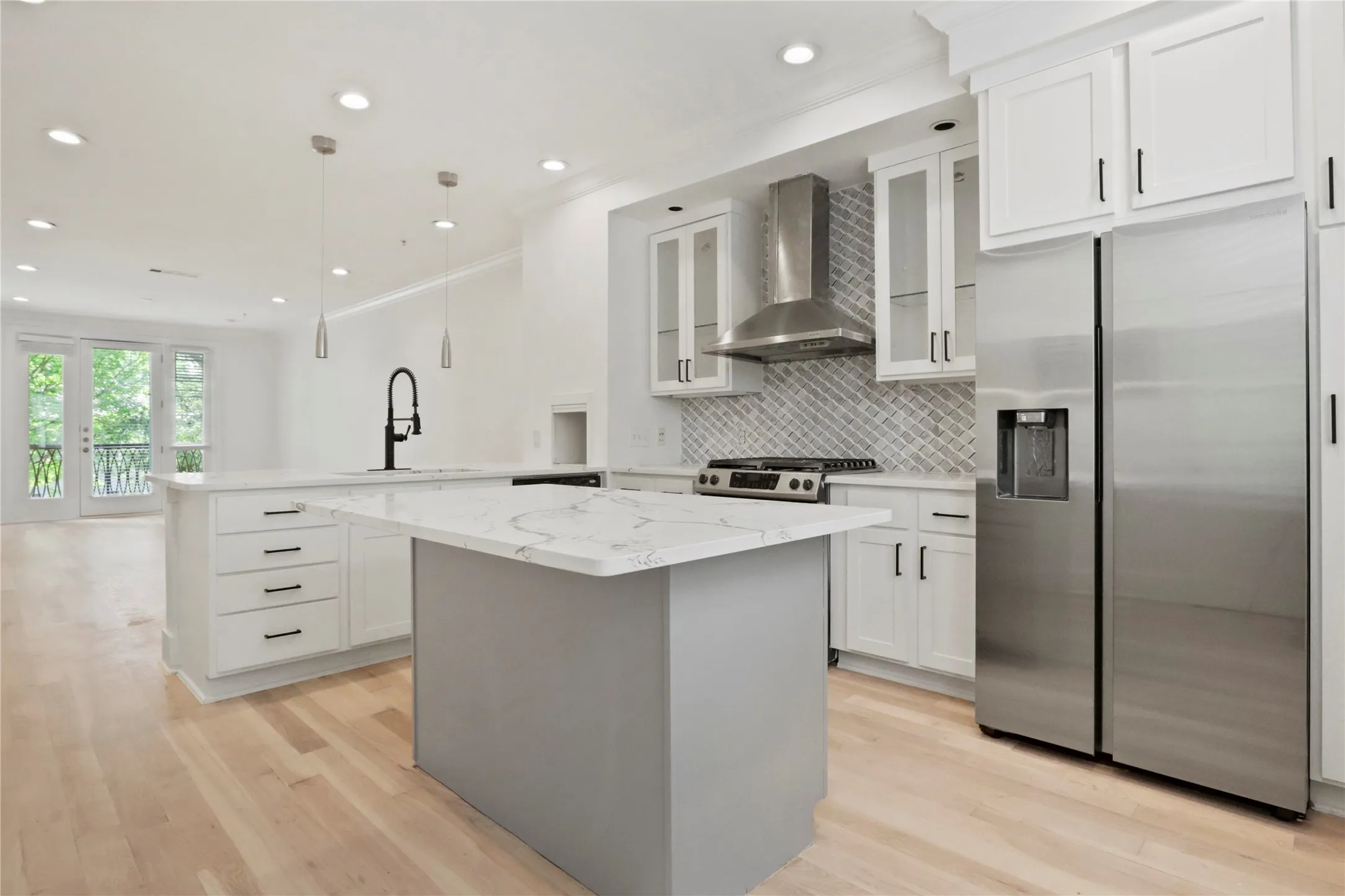 Kitchen/Living area