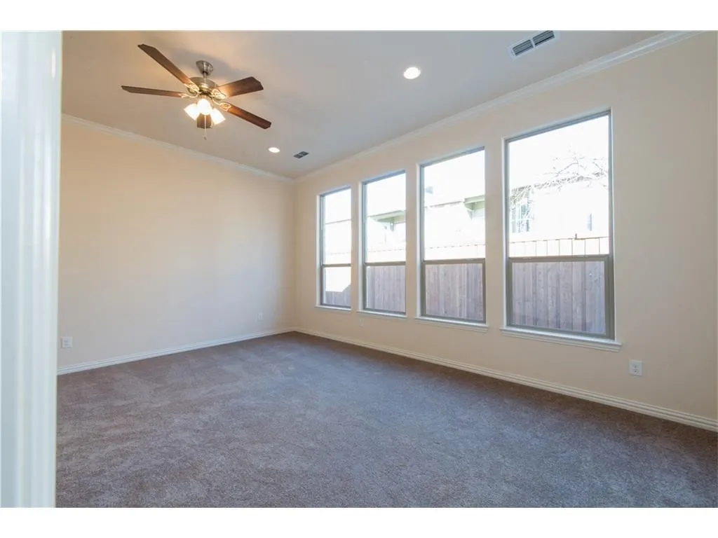 Single Family Residence For Rent in Dallas County , 4004 Hanaa Court, Irving, Texas 75038, 5 Bedroom, 3 Bathroom, 2 Garage spaces, 3,395 Sqft, built in 2016, mls#21347386, Real Estate Agent in Irving, Homes For Rent in Dallas county, Homes For Rent in Irving, Realtor in Irving Texas, Real Estate Brokerage Independent Realty Texas, Luminita Cordes Realtor