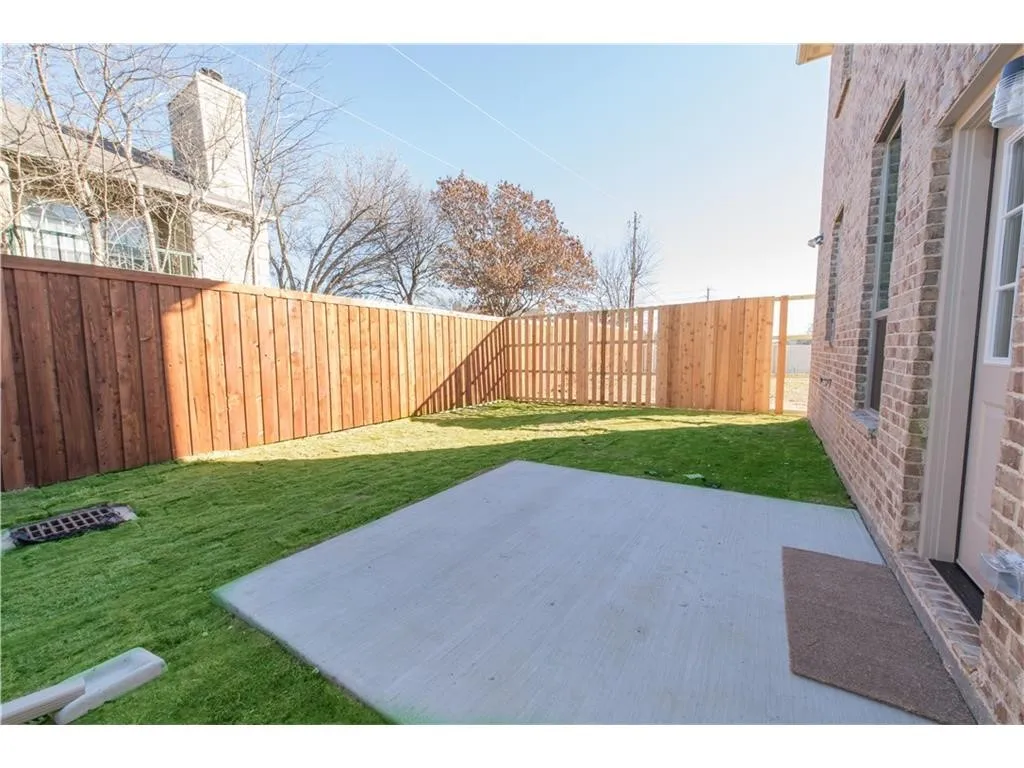 Single Family Residence For Rent in Dallas County , 4004 Hanaa Court, Irving, Texas 75038, 5 Bedroom, 3 Bathroom, 2 Garage spaces, 3,395 Sqft, built in 2016, mls#21347386, Real Estate Agent in Irving, Homes For Rent in Dallas county, Homes For Rent in Irving, Realtor in Irving Texas, Real Estate Brokerage Independent Realty Texas, Luminita Cordes Realtor