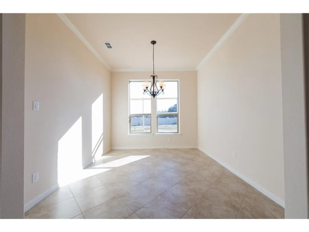 Single Family Residence For Rent in Dallas County , 4004 Hanaa Court, Irving, Texas 75038, 5 Bedroom, 3 Bathroom, 2 Garage spaces, 3,395 Sqft, built in 2016, mls#21347386, Real Estate Agent in Irving, Homes For Rent in Dallas county, Homes For Rent in Irving, Realtor in Irving Texas, Real Estate Brokerage Independent Realty Texas, Luminita Cordes Realtor