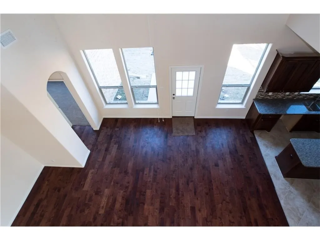 Single Family Residence For Rent in Dallas County , 4004 Hanaa Court, Irving, Texas 75038, 5 Bedroom, 3 Bathroom, 2 Garage spaces, 3,395 Sqft, built in 2016, mls#21347386, Real Estate Agent in Irving, Homes For Rent in Dallas county, Homes For Rent in Irving, Realtor in Irving Texas, Real Estate Brokerage Independent Realty Texas, Luminita Cordes Realtor